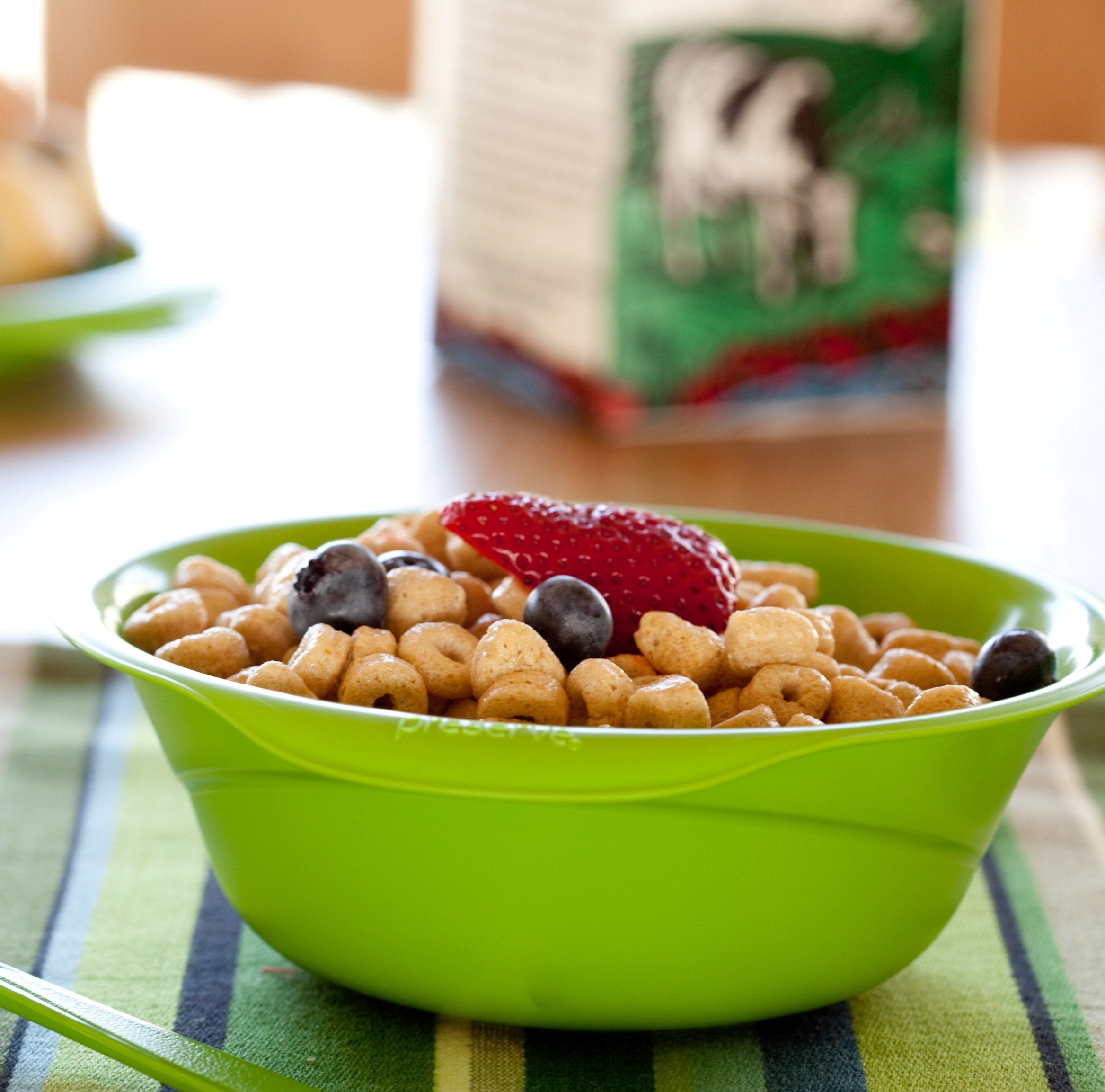 Preserve Everyday 16 Ounce Recycled Plastic Bowls, Set Of 4, Apple Green