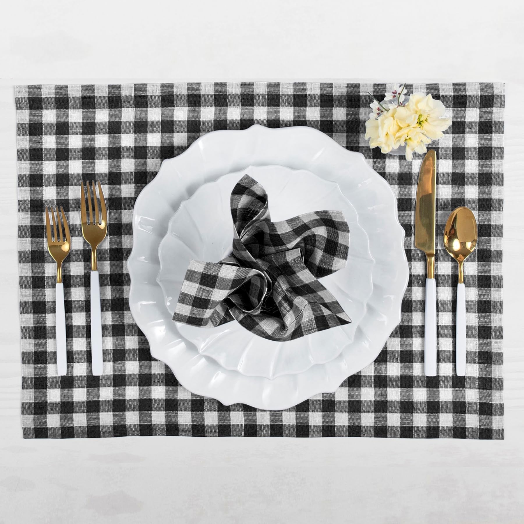 Solino Home Linen Placemats 14 X 19 Inch - 100% Pure Linen Black Plaid Cloth Placemats Set Of 4 - Gingham Check, Washable Fabric