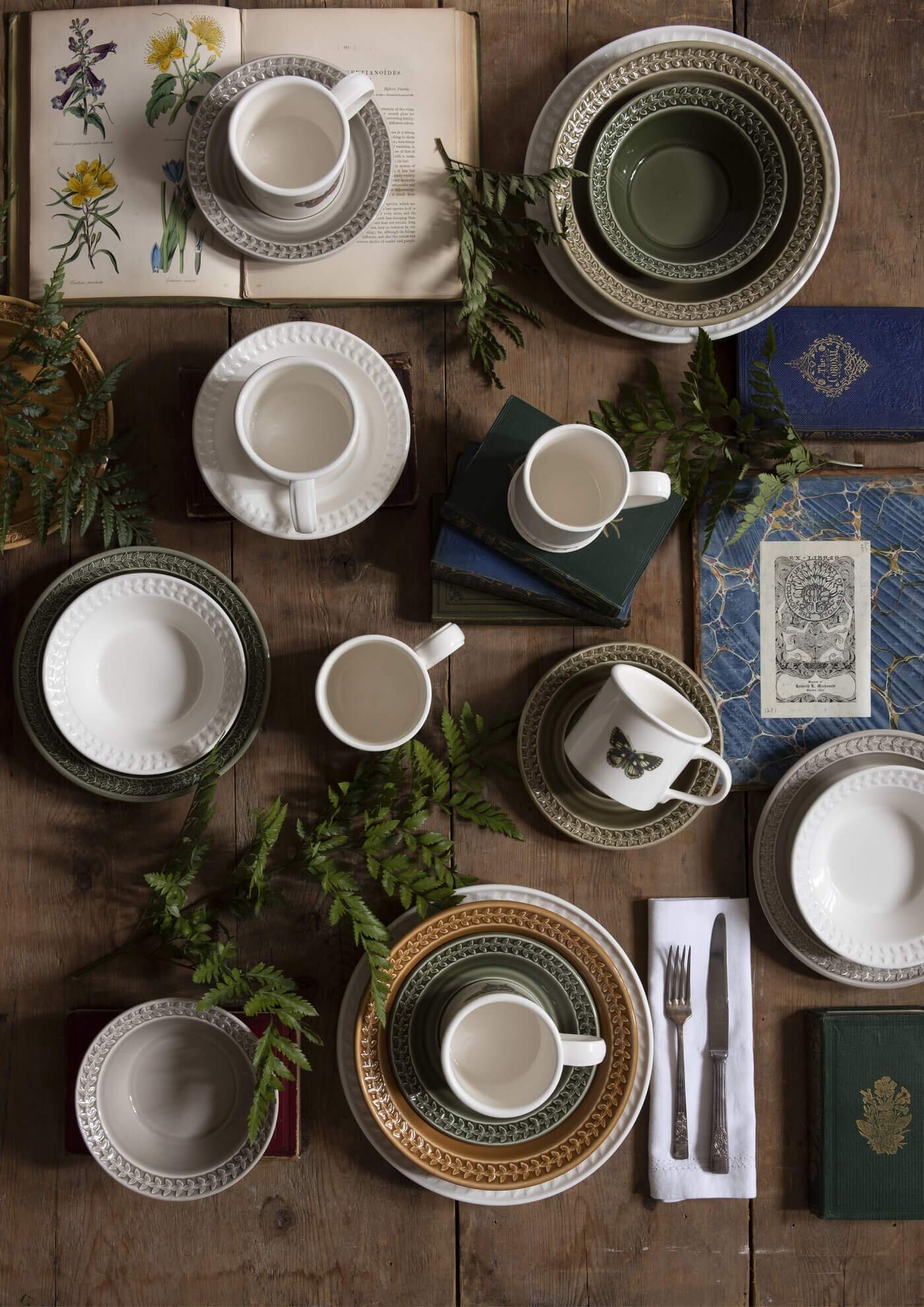 Portmeirion Botanic Garden Harmony Embossed Tankard 16Oz Amber