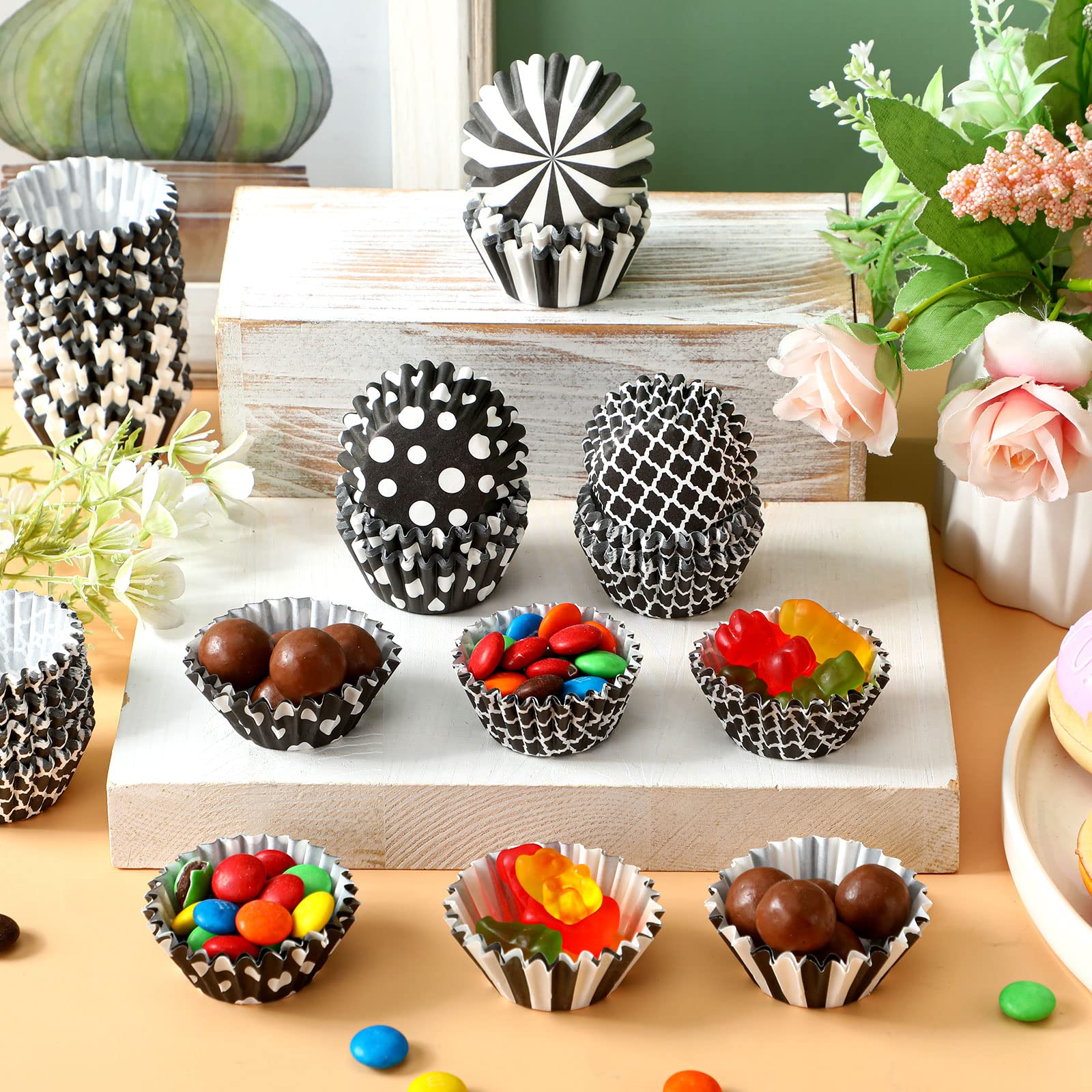 600 Counts Black And White Candy Cups Mini Cupcake Liner Cupcake Grid Dots Wrappers Cupcake Baking Paper Muffin Baking Liners Ho