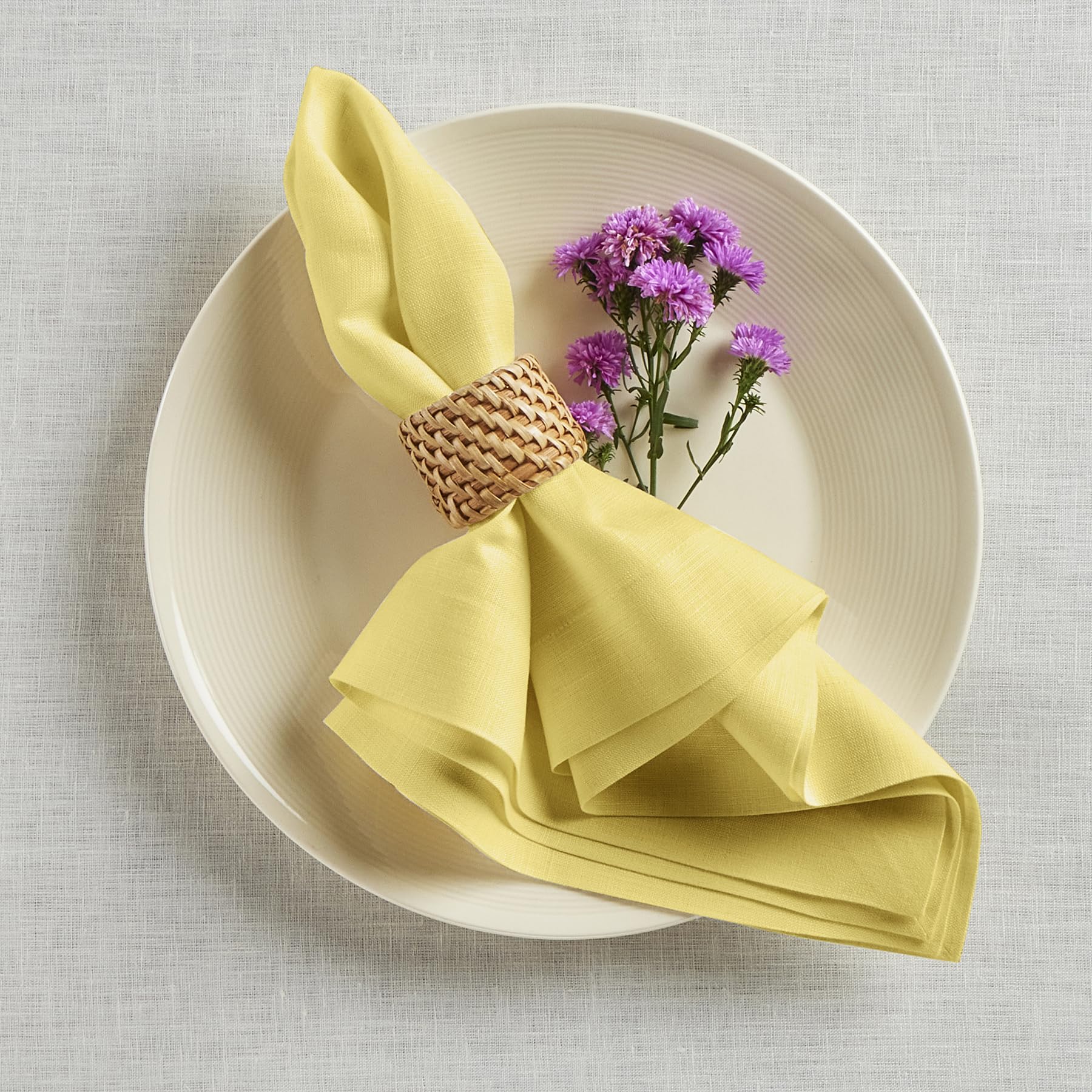 Solino Home Linen Dinner Napkins 20 X 20 Inch - 100% Pure Linen Sunshine Yellow Cloth Napkins Set Of 4 For Spring, Easter - Fete