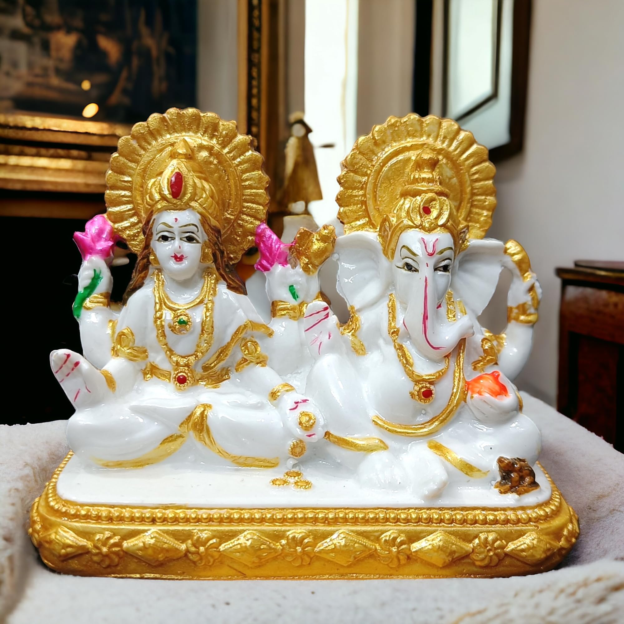 Avg Artistry-Laxmi Ganesh With Single Standy Idol For Car Dashboard & Gift Purpose