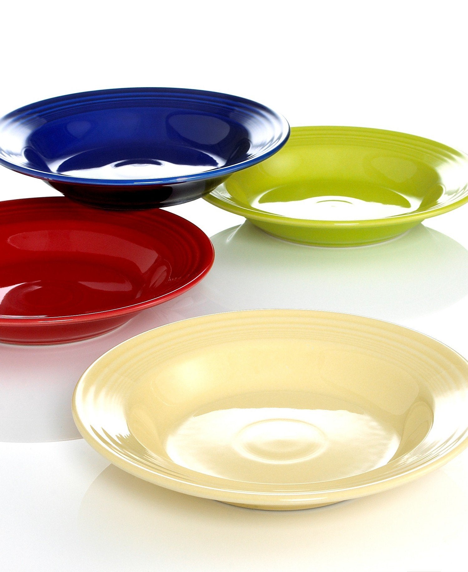 Fiesta Scarlet 451 9-Inch Rimmed Soup Bowl