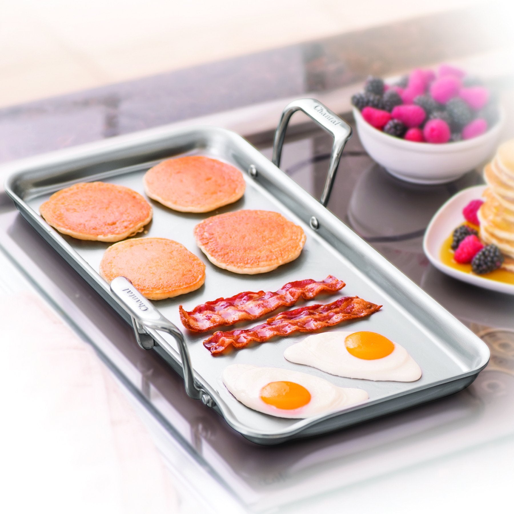 Chantal Stainless Steel Griddle, 19'' X 9.5'' (Brushed Stainless Steel)