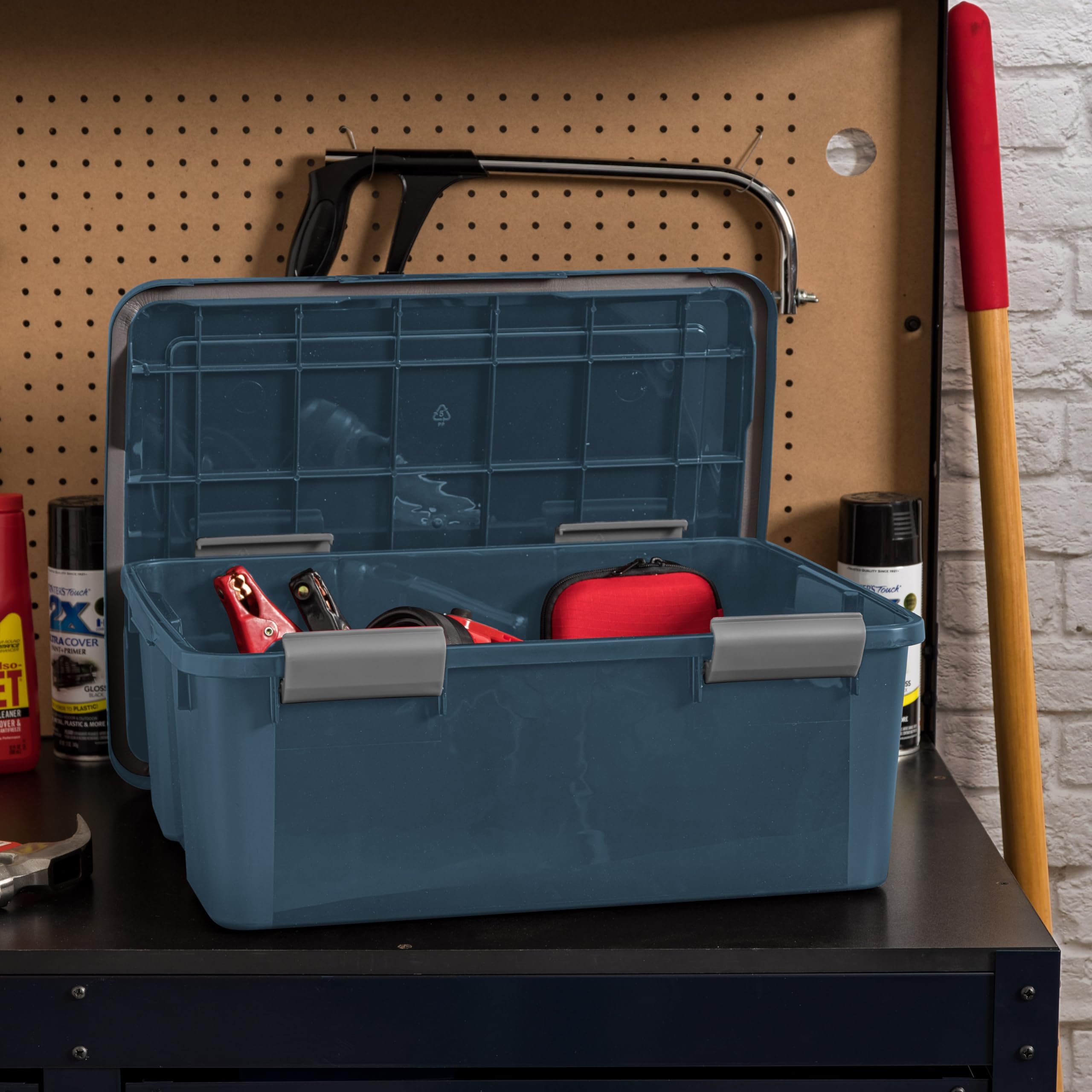 Iris Usa 31 Qt Eco-Friendly Storage Box With Gasket Seal Lid, 4 Pack - Bpa-Free, Made In Usa - Heavy Duty Moving Containers Tigh