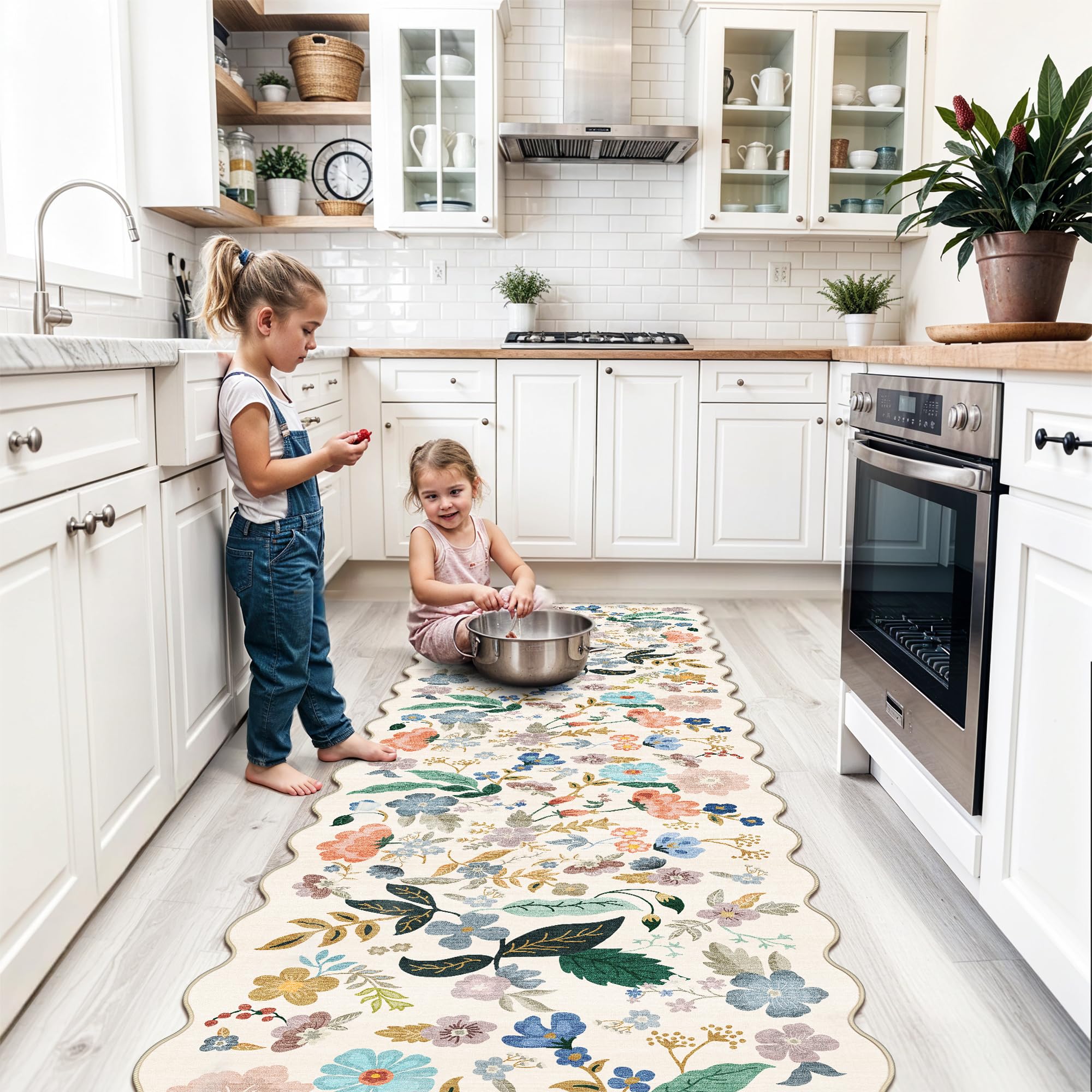Washable 2x8 Hallway Runner Rug: Vintage Water-Resistant Floral Scalloped Kitchen Entryway Rug Ultra Soft Living Room Bedroom Ca