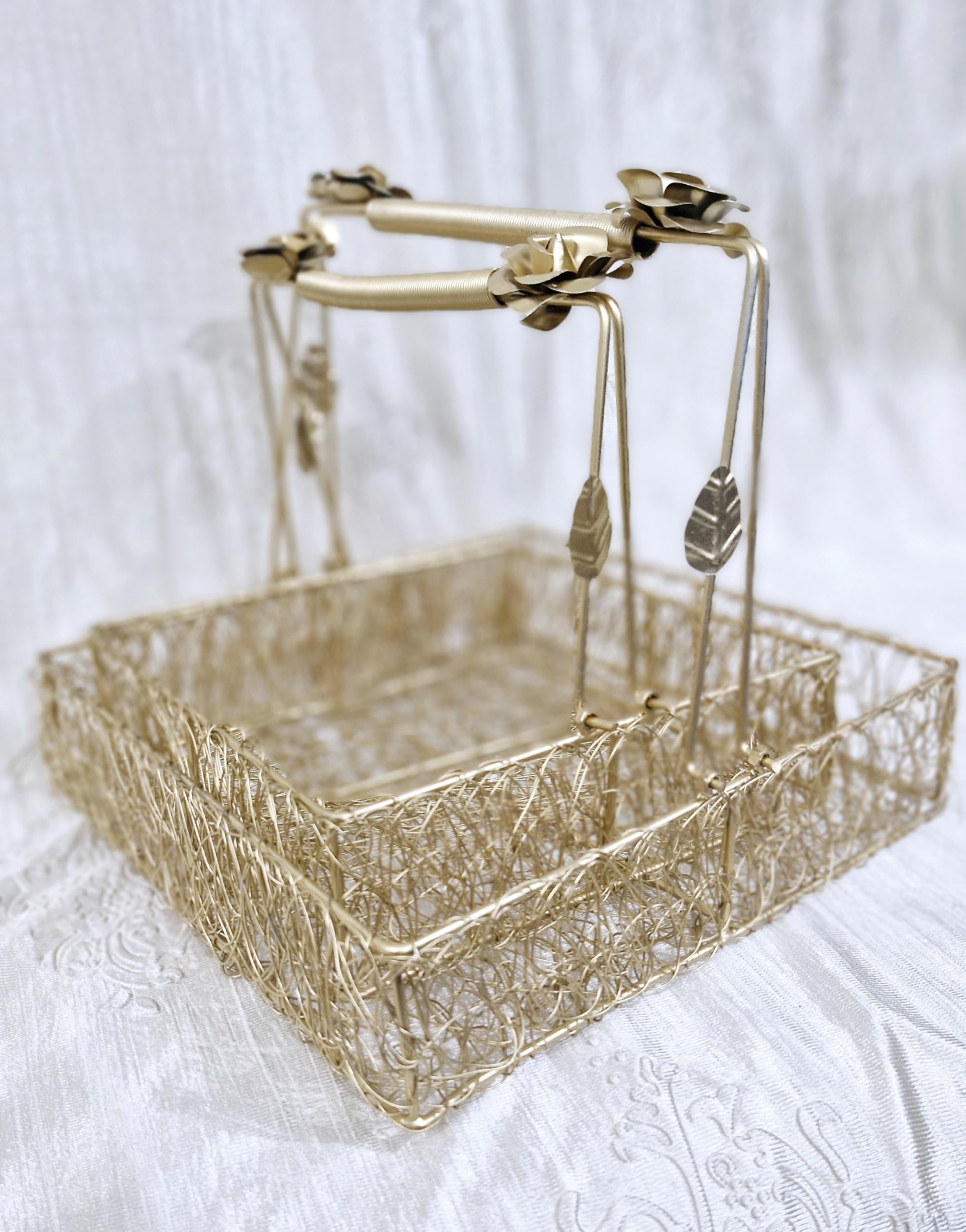 Set Of 2 Metal Wire Mesh Square Hamper Shagun Basket Tray Packing & Serving Fruits, Sweets & Gifts (10-12 Inch)