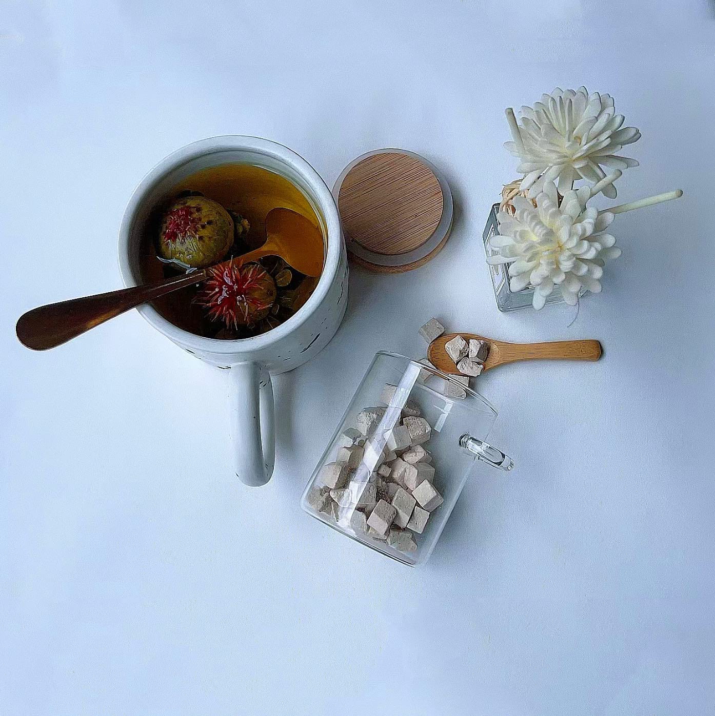 Livejun 8 oz Airtight Mini Glass Jars with Bamboo Lids and Bamboo Spoons  Spice Jars Small Food Storage Containers for Kitchen  Bathroom  Home Decor Set of 8