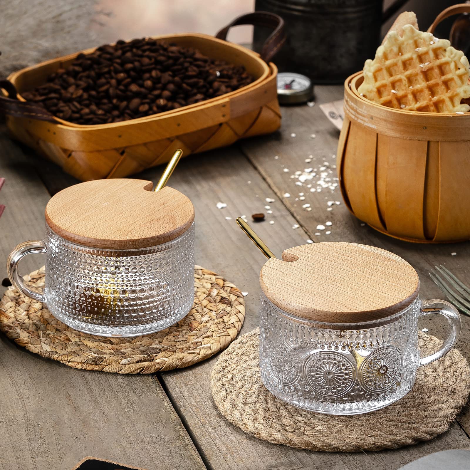 Gezzeny Vintage Glass Coffee Mugs With Wooden Lids 14 Oz Set Of 2 Embossed Tea Cups For Cappuccino, Latte,Cereal, Beverage Chris