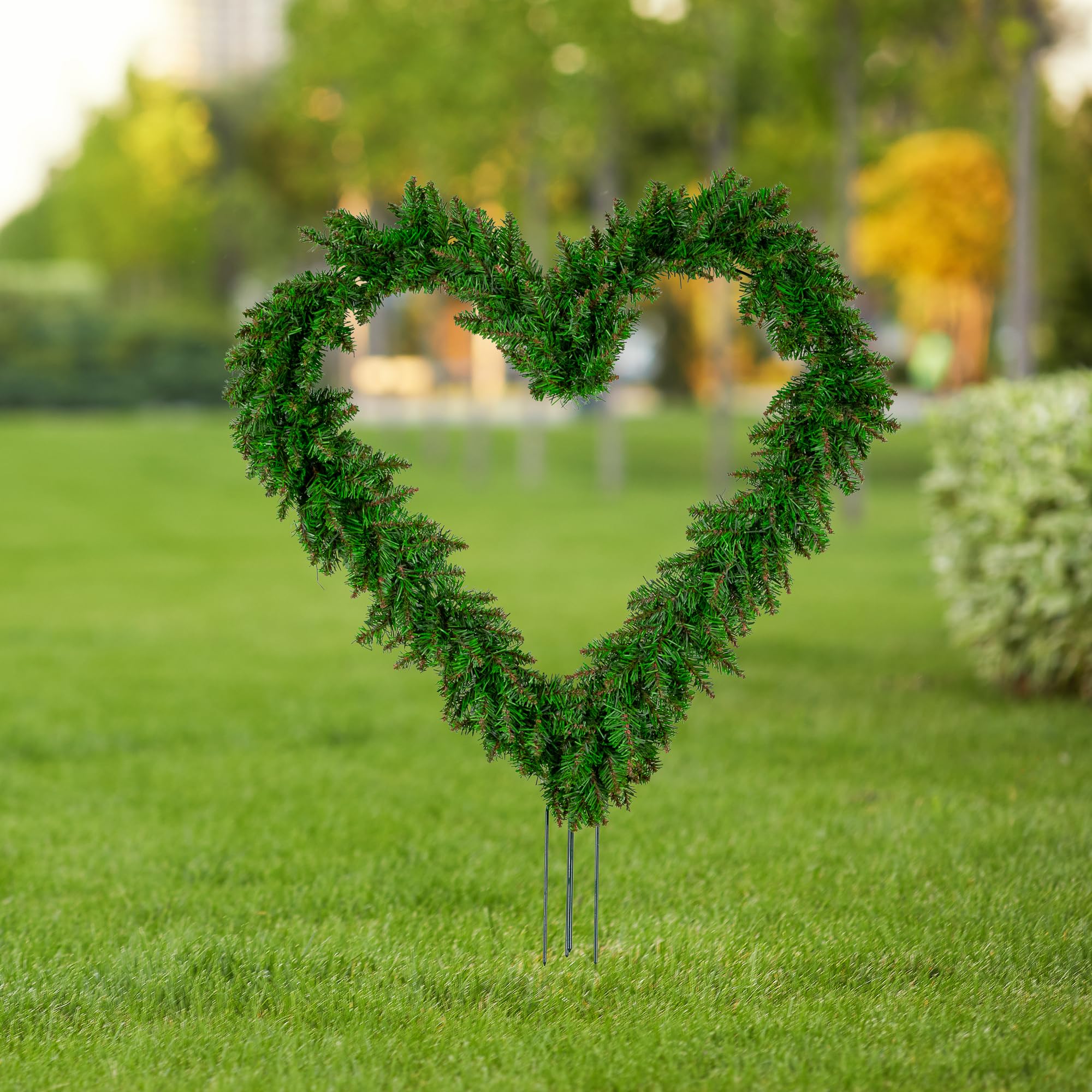 Northlight Pine Heart Shape Wreath with Ground Stakes, 22, Green