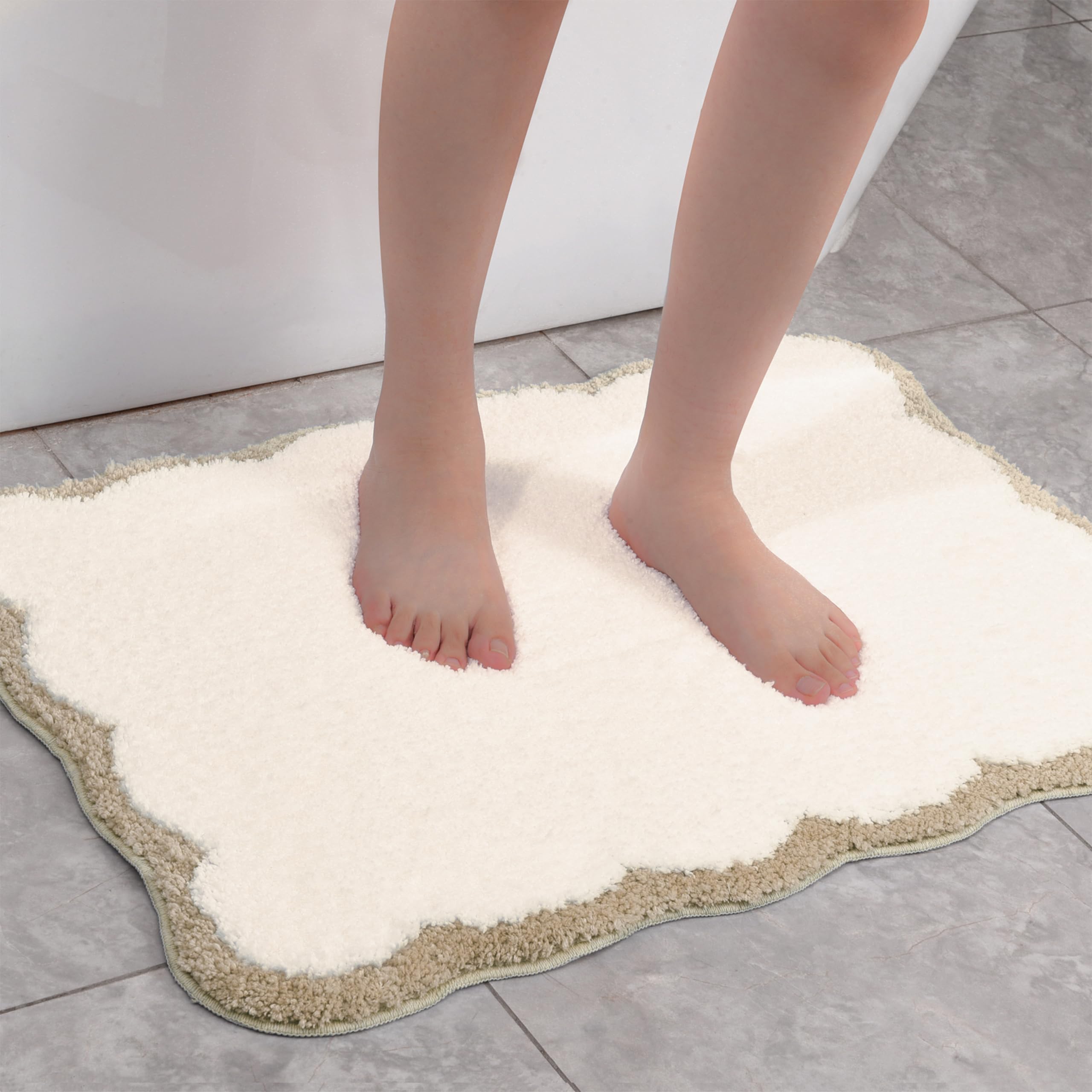 Ohocut Luxury Microfiber Bathroom Rugs, Beige Sand Scalloped Bath Rug Boho Farmhouse Cute Aesthetic Preppy Bath Mat For Bathroom