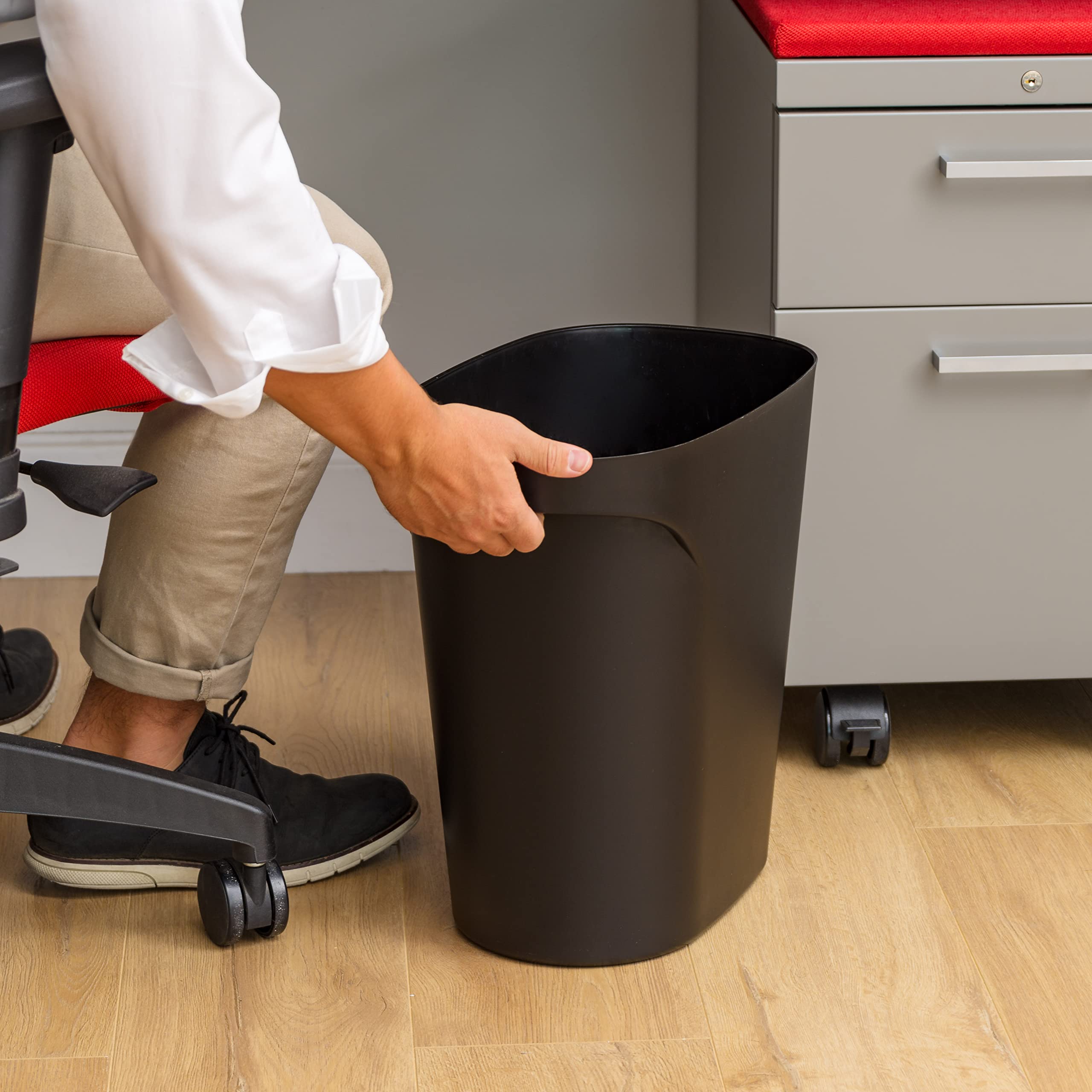 Iris Usa 6 Gallon / 24 Quart Trash Can Garbage Can Plastic Wastebasket Container Set, 2-Pack, For Home Office Kitchen Bedroom Ba