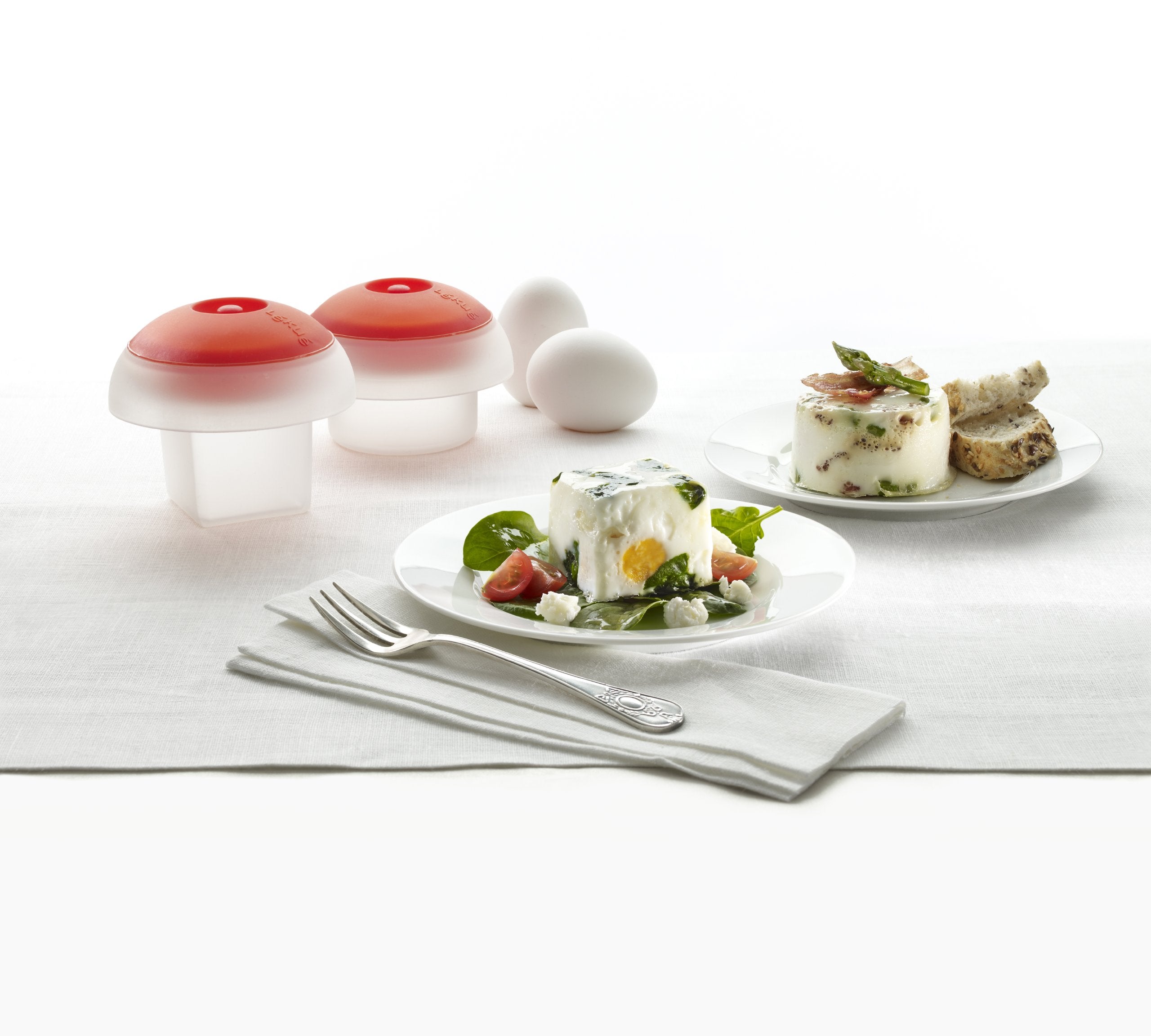 Lekue Ovo Egg Cooker Kit Of 1 Square Egg Mold And 1 Round Egg Mold (Set Of 2), Red (3402400Suru008)