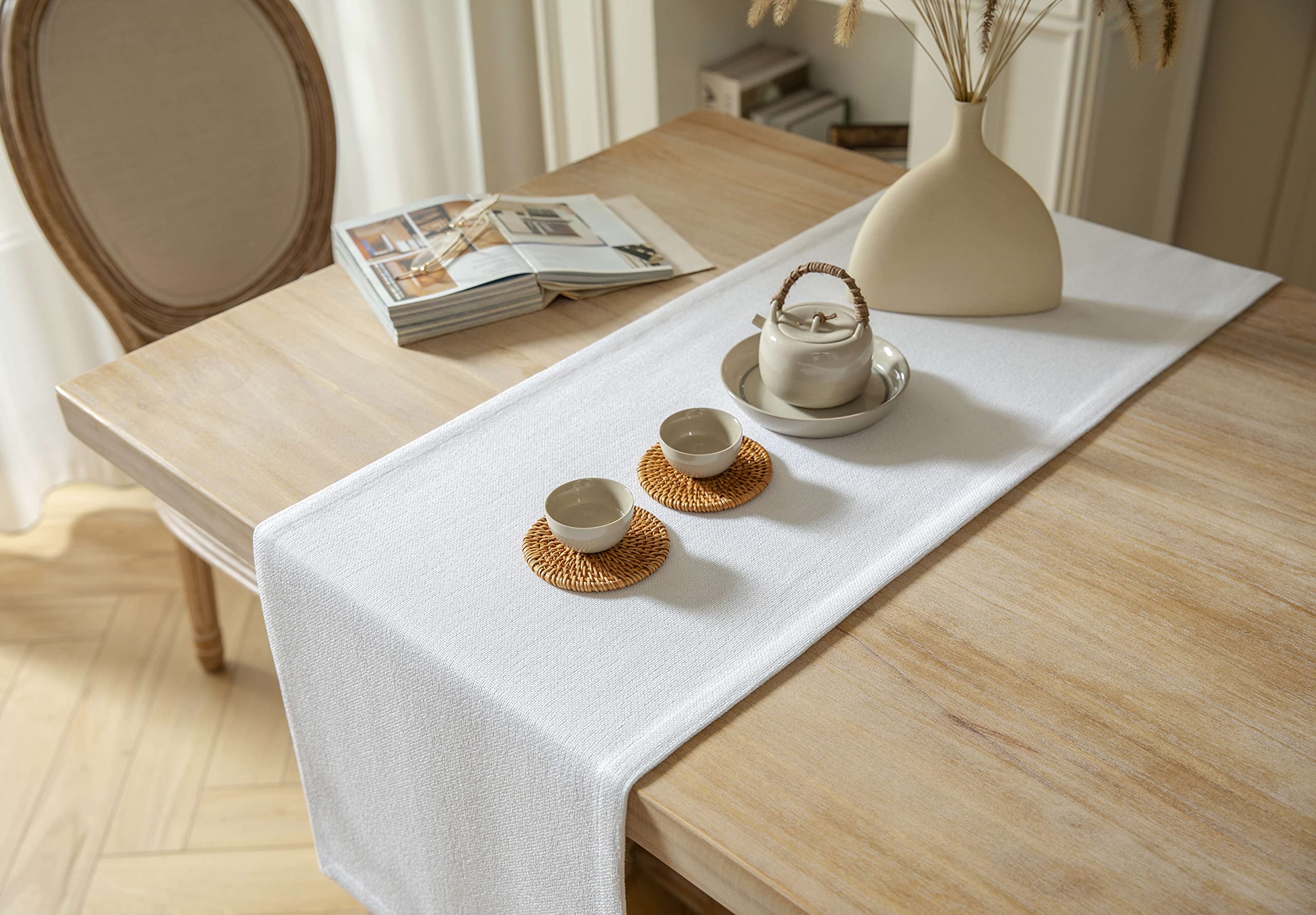 Zeemart Burlap Style Farmhouse Table Runners 36 Inches Long, White Rustic Woven Dining Table Runner For Everyday Use, 14X36 Inch