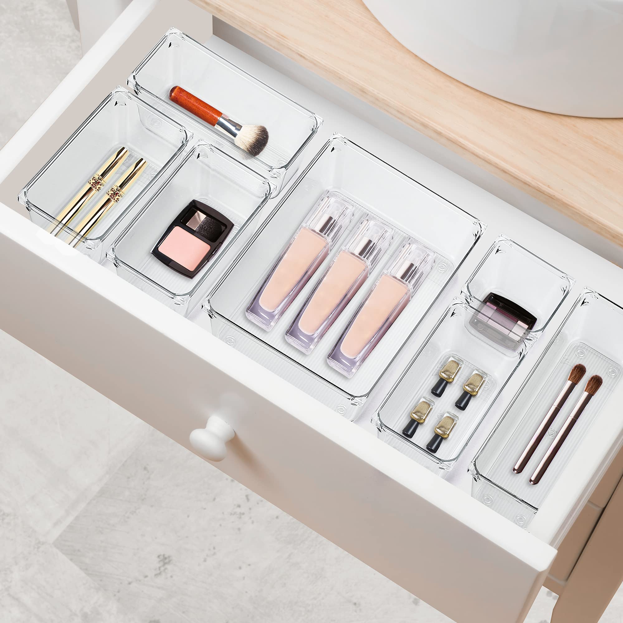Ravinte 16 PCS Drawer Organizer Plastic Storage Bins, 5 - Size Kitchen Drawer Organizer with Non-Slip Pads Clear Desk Storage Tr