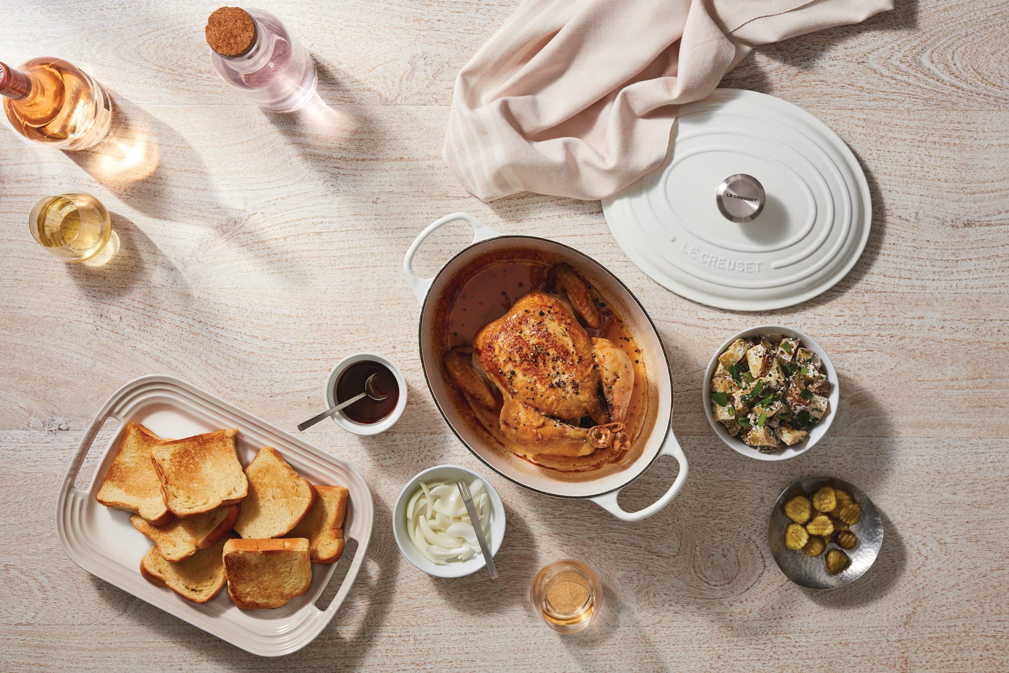 Le Creuset Enameled Cast Iron Signature Oval Dutch Oven, 2.75 Qt., Marseille