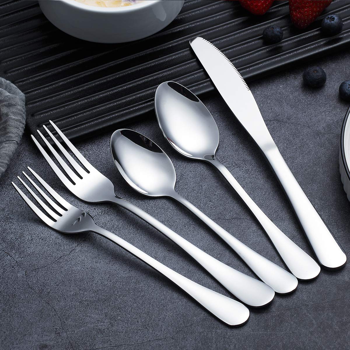 Flatware Set 20 Pieces, Kyraton Stainless Steel Silverware Set, Strong Anti Rust, Stainless Steel Cutlery Set, Utensils Set Serv