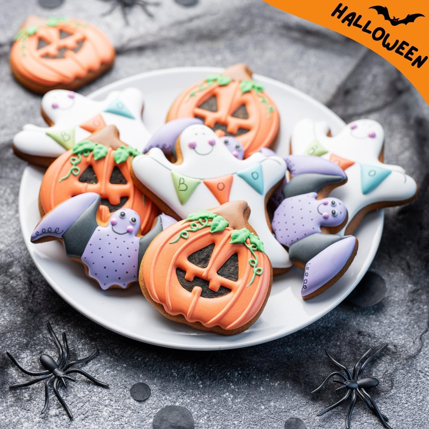 Crethinkaty Halloween Cookie Cutters Set 5 Piece Halloween Biscuit Cutters Stainless Steel With Protective Silicone Edge For Bak