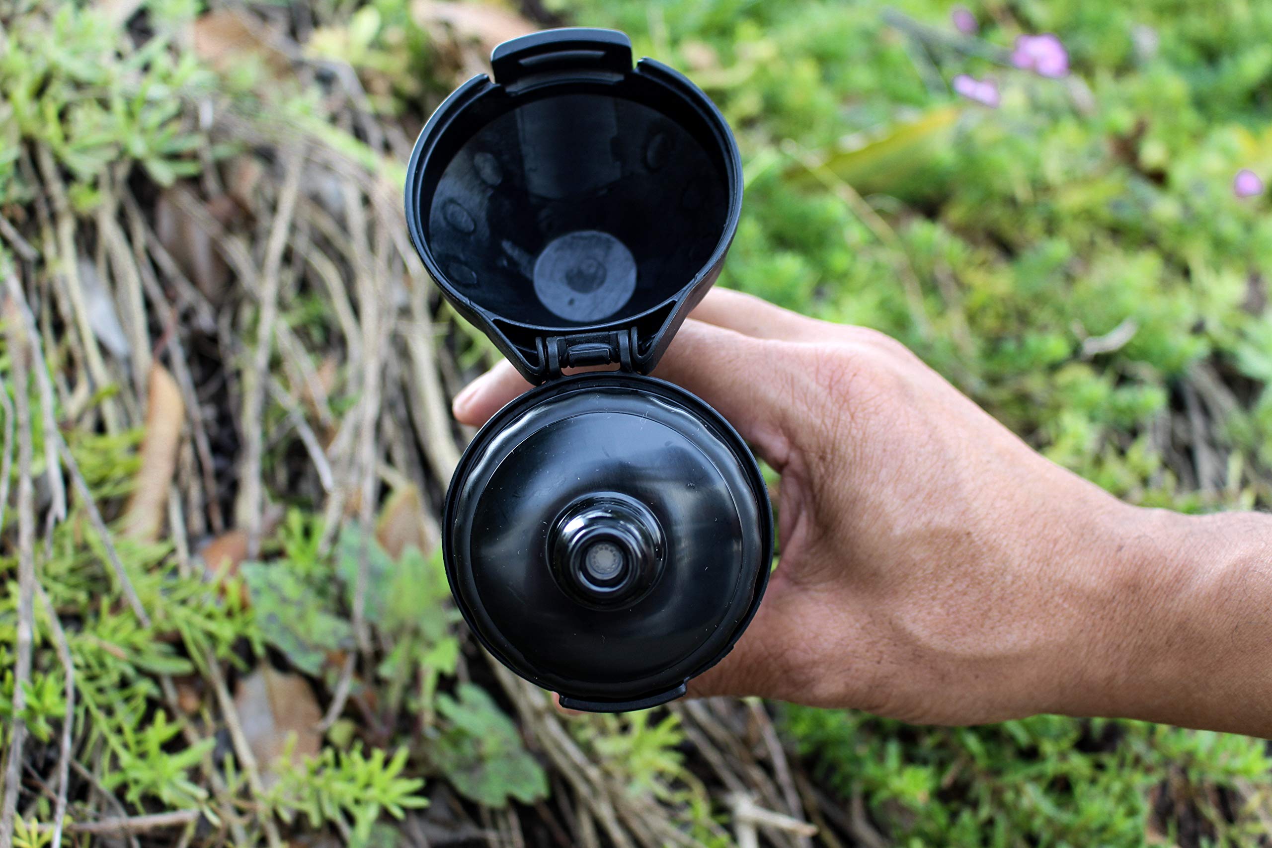 Dawn To Dusk Aqua Flow 25 Oz Calibrated Water Bottle With Dirt Cap