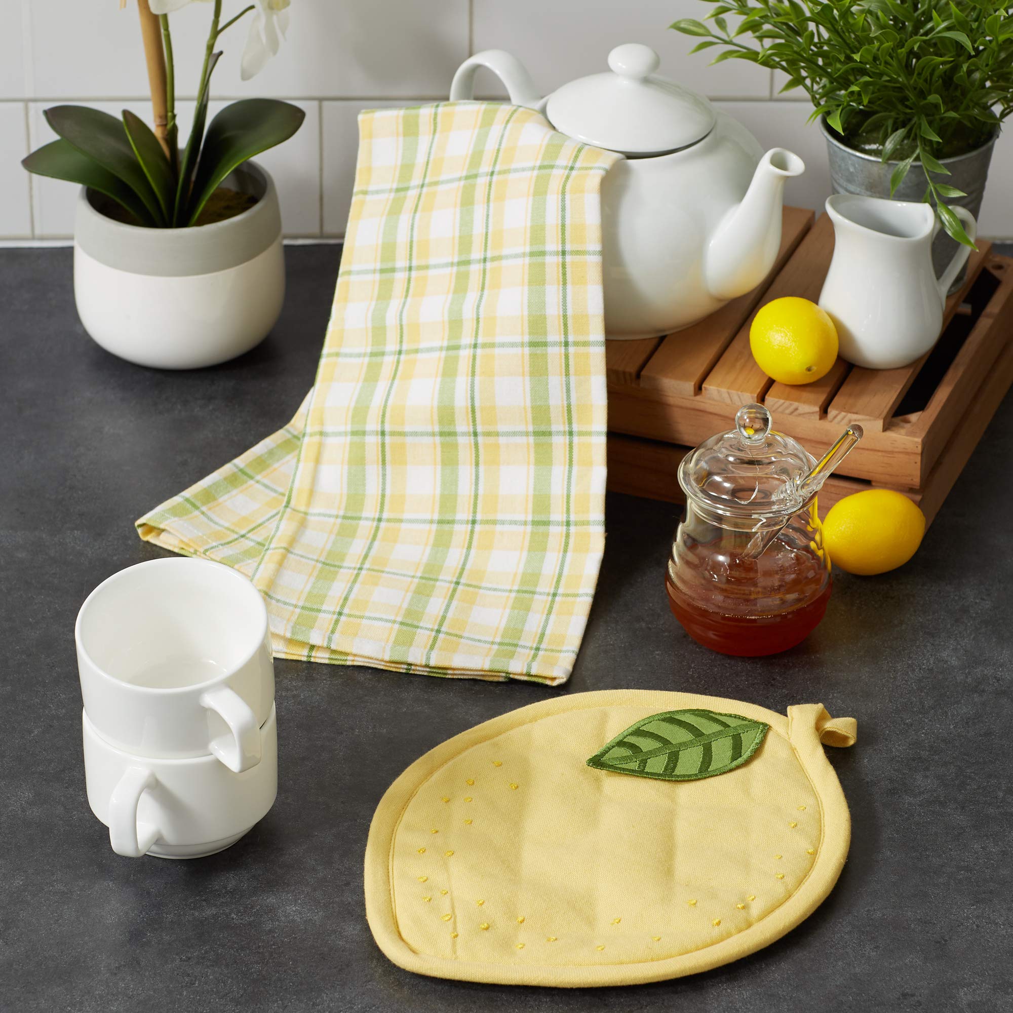 Dii Gift Set Collection Kitchen Set, Potholder & Dishtowel Set, Lemon Plaid, 2 Piece