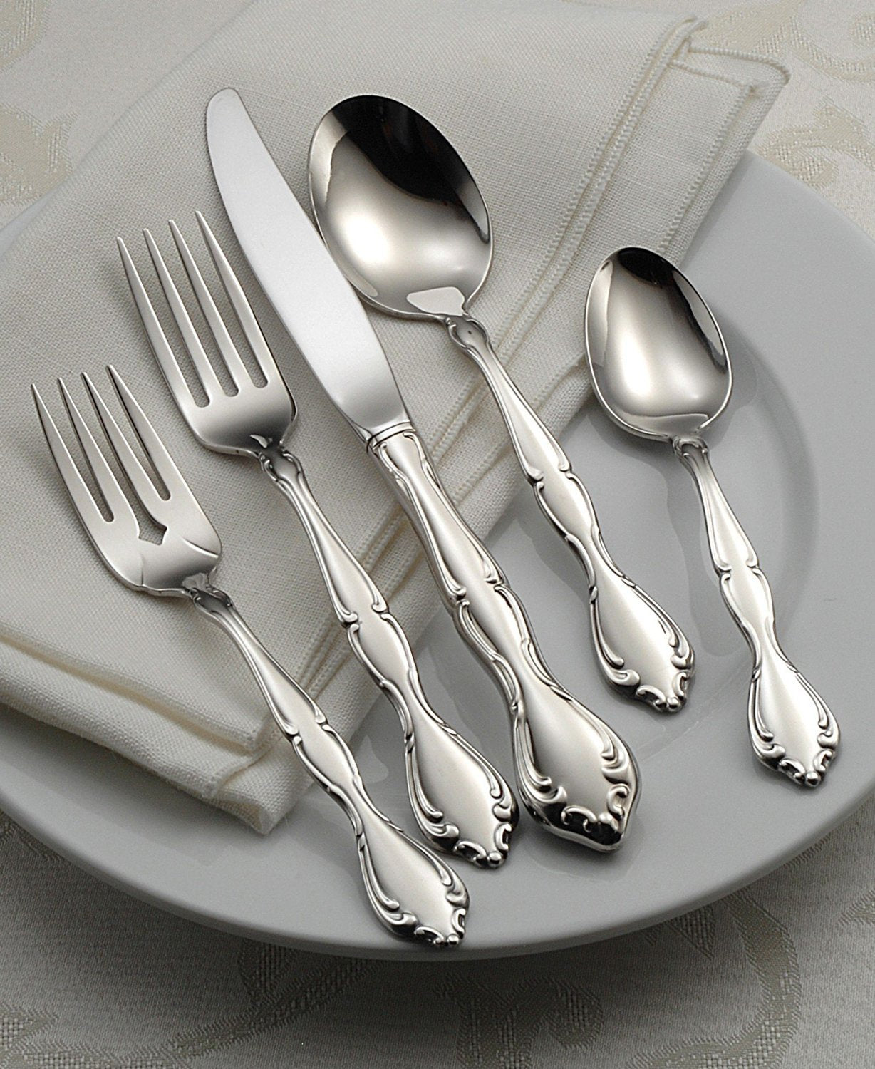 Caitlynn 20 Piece Flatware Set