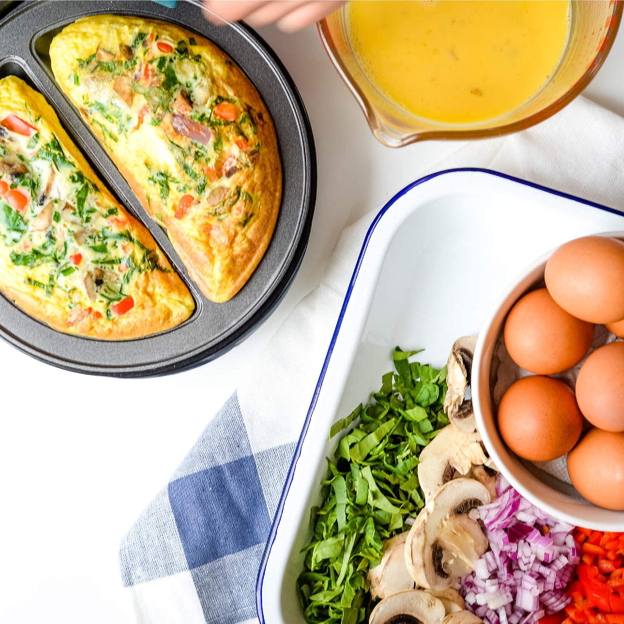 Holstein Housewares - Non-Stick Omelet & Frittata Maker, Mintstainless Steel - Makes 2 Individual Portions Quick & Easy