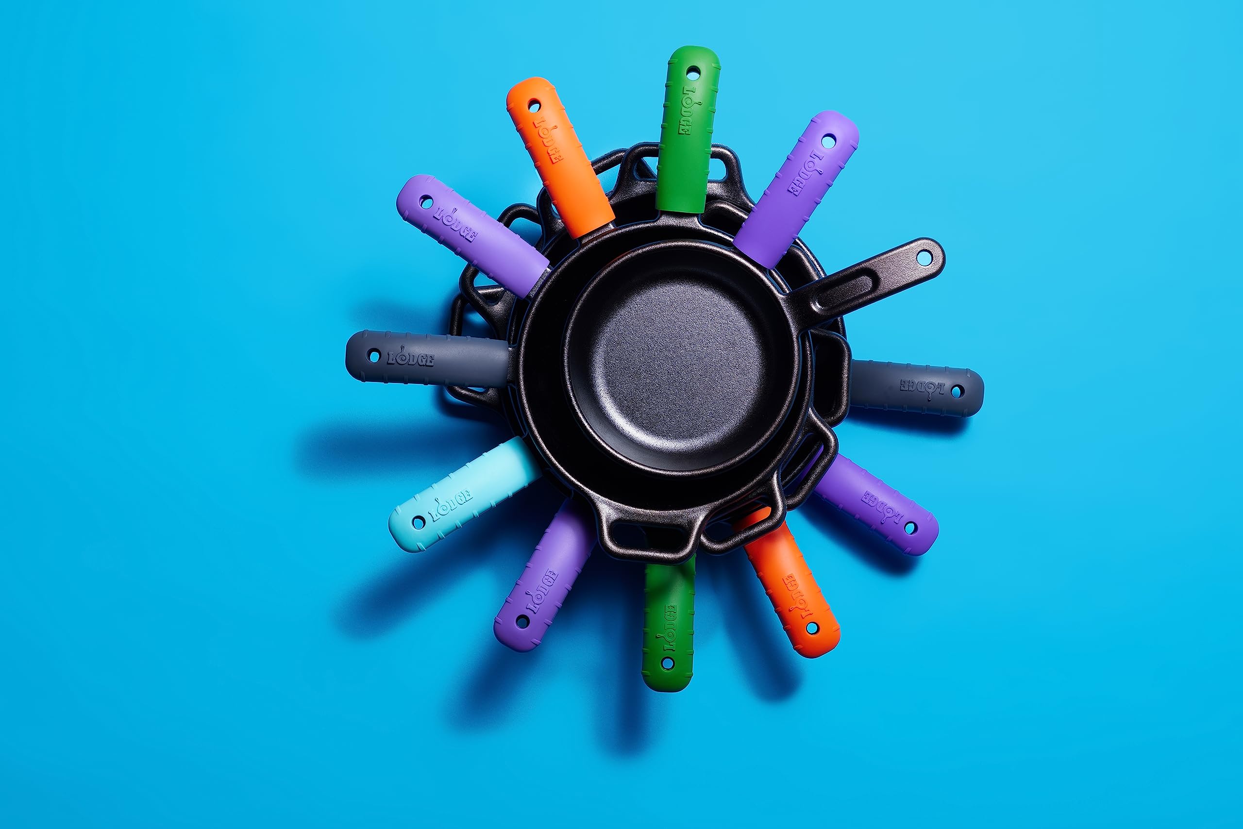 Lodge Bold Silicone Hot Handle Holder - Dishwasher Safe Hot Handle Holder Upgraded Design For Lodge Bold Products Only - Heat Pr