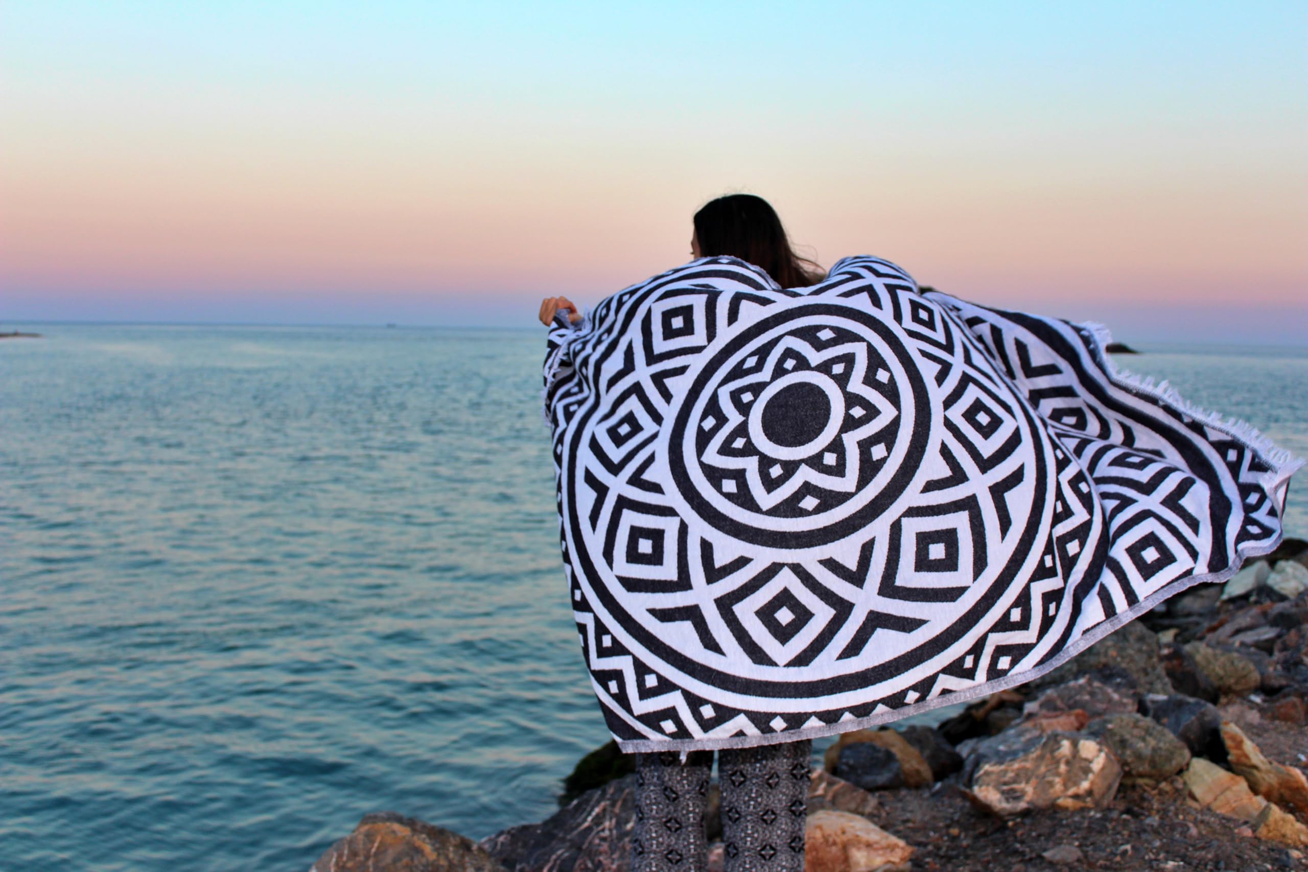 Bersuse 100% Cotton Venice Turkish Towel Beach Towel Bath Towel Dual Layer Peshtemal Beach Blanket Beach Essentials - 39X71 Inch