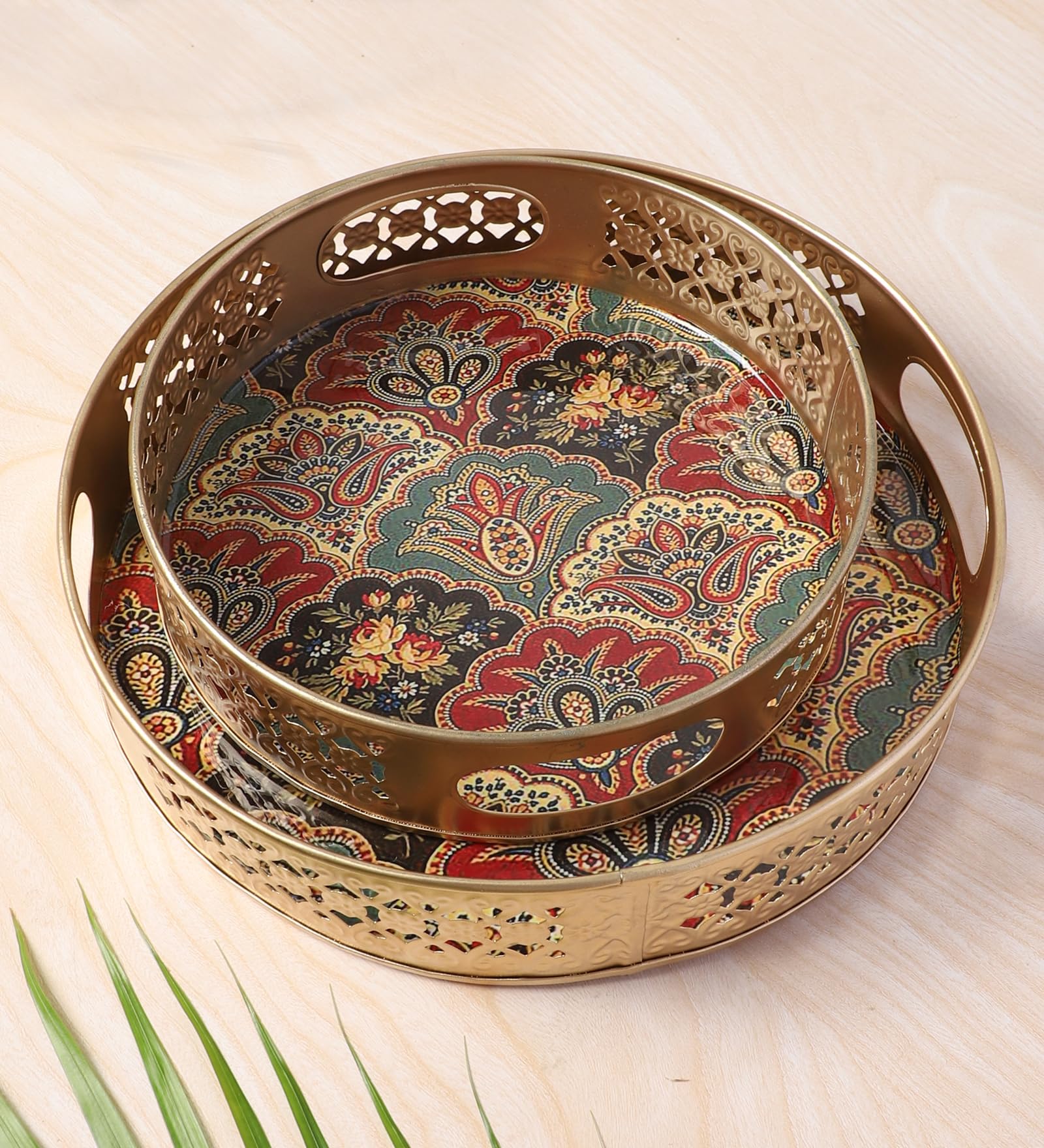 Two Moustaches Traditional Design Serving Trays Set (8 Inches & 10 Inches), Serving Plates For Home, Platters For Tea/Coffee/Fru