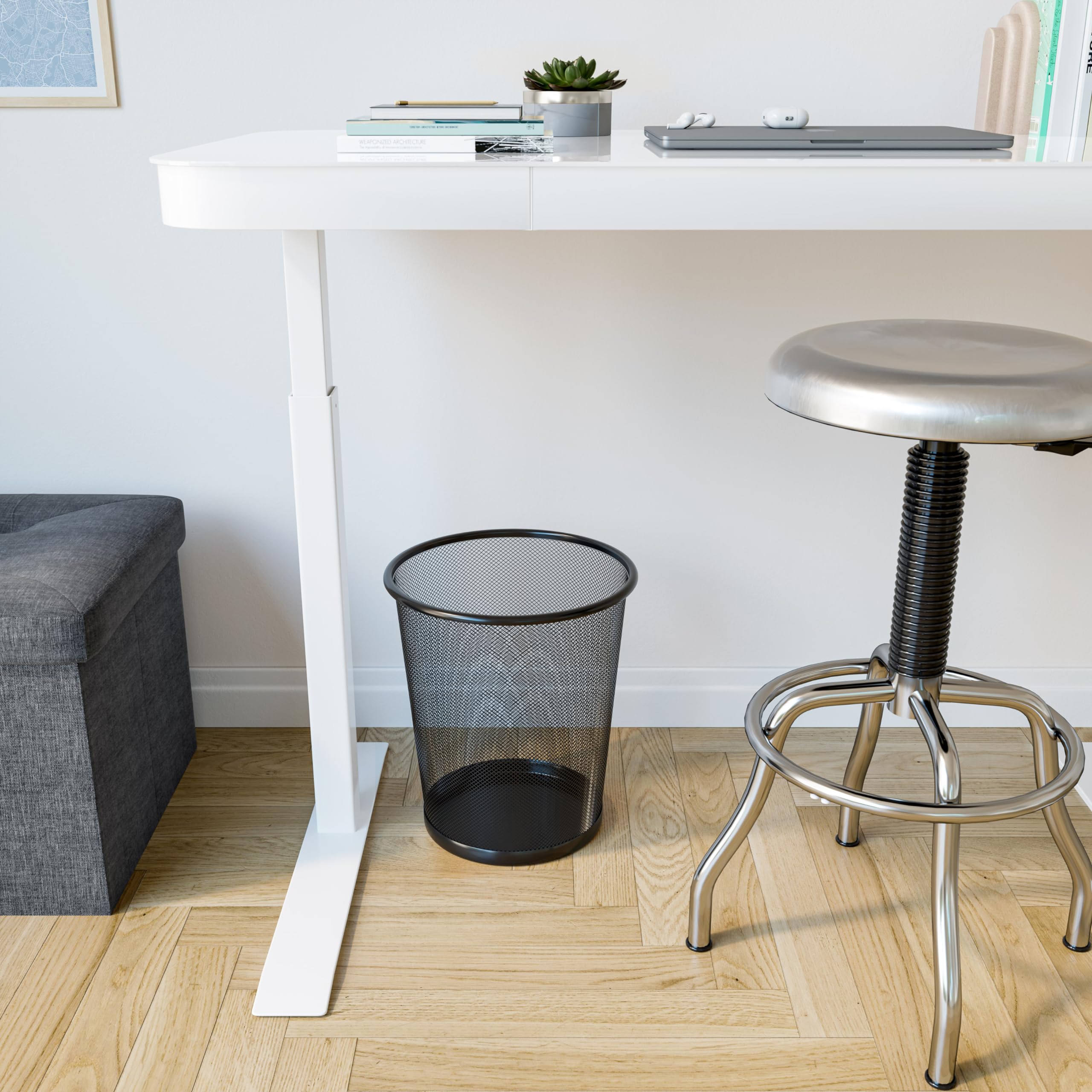 Seville Classics 2-Pack Steel Mesh Round Trashcan Wastebasket For Trash Or Recycle In The Home, Office, Or Garage, Black, 6 Gall