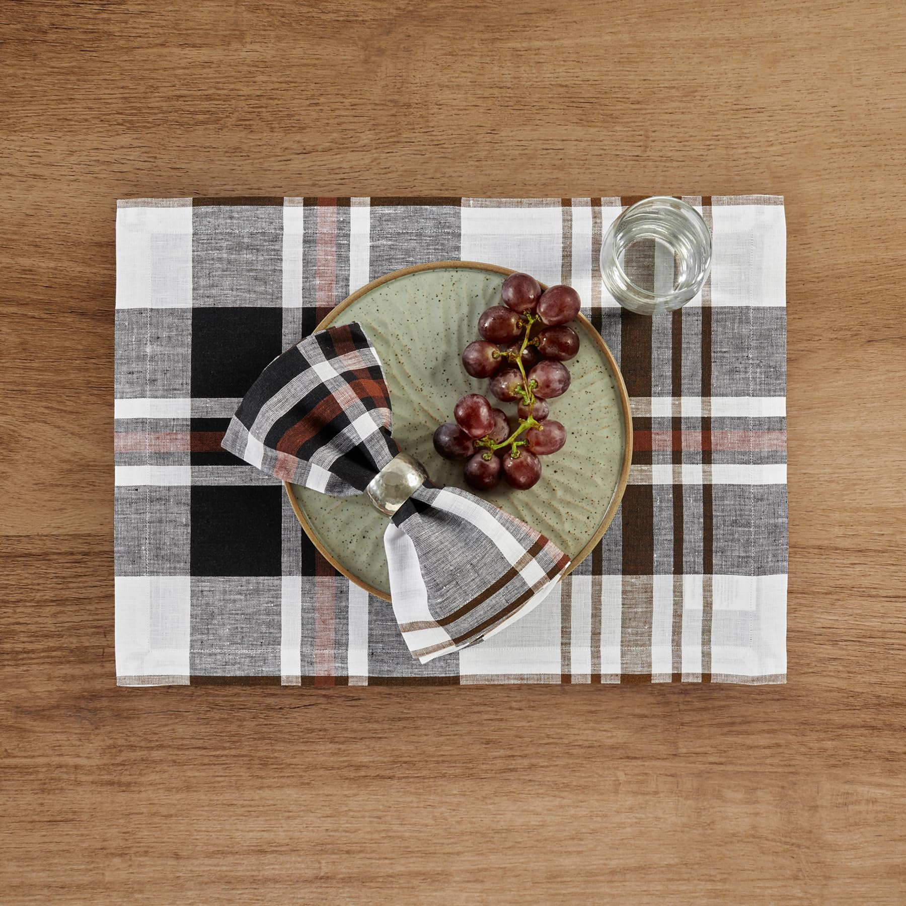 Solino Home Linen Dinner Napkins Set Of 4-100% Pure Linen Black Oxford Plaid Napkins 20 X 20 Inch - Handcrafted And Machine Wash