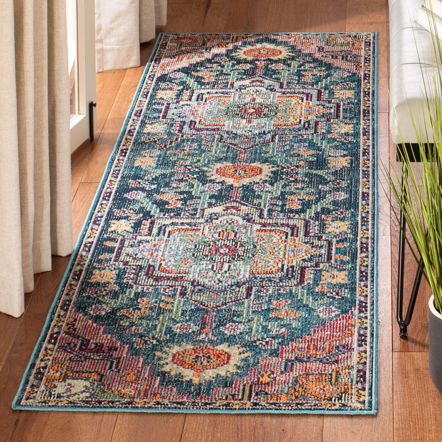 SAFAVIEH Crystal Collection Runner Rug - 22 x 7, Teal & Rose, Medallion Distressed Design, Non-Shedding & Easy Care, Ideal for