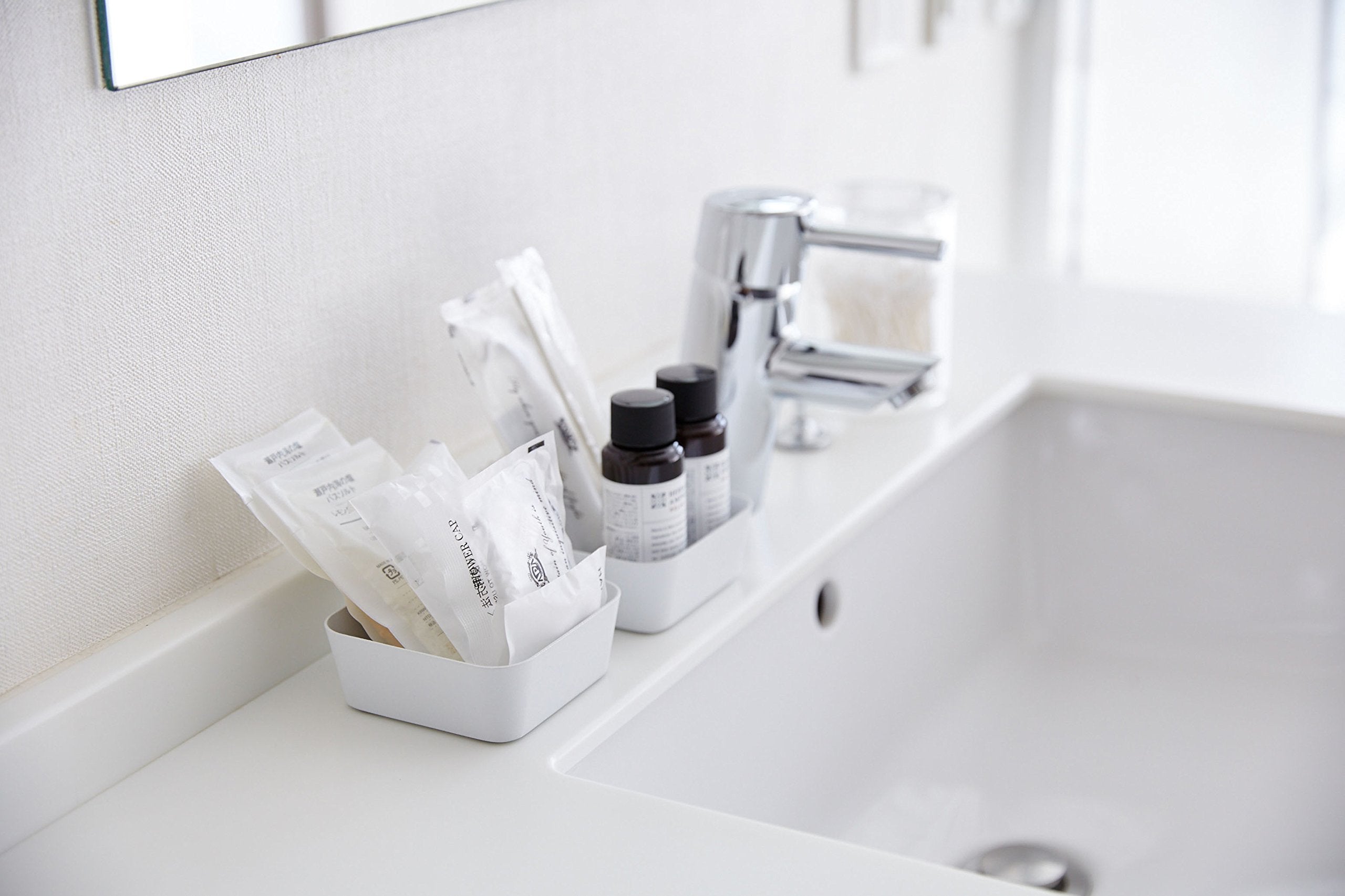 Yamazaki Home Tower Amenity Tray S White, Small