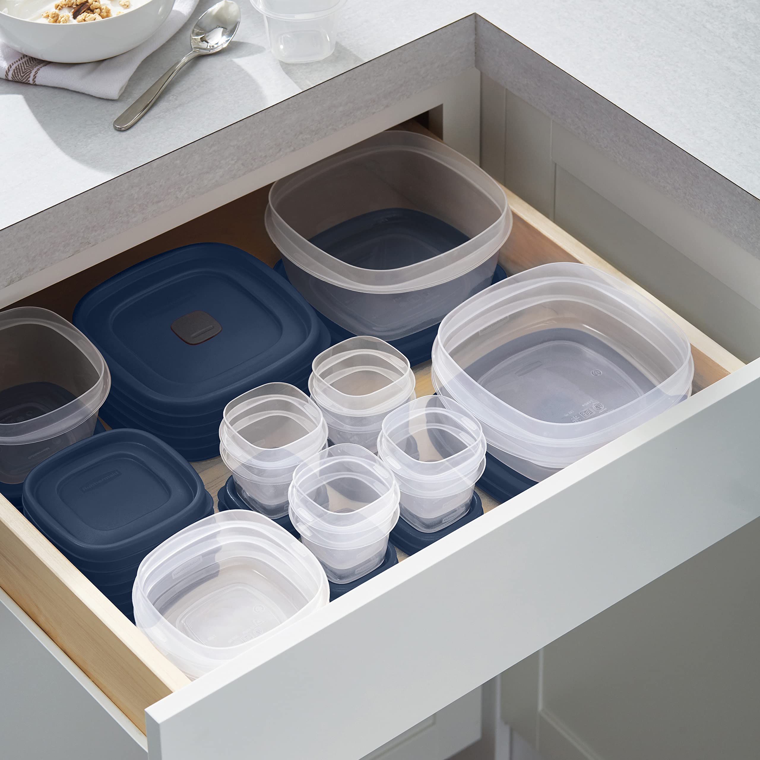 Rubbermaid Easyfindlids Food Storage Containers