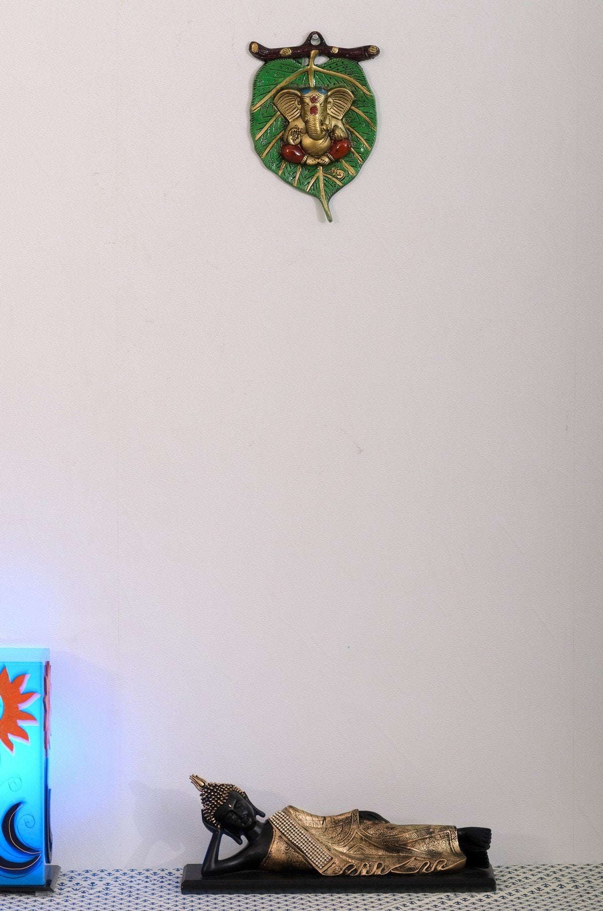 eCraftIndia Golden Metal Lord Ganesha in Red Dhoti on Green Leaf Wall Hanging Decorative showpiece for Home Decor, Wall Decor, P