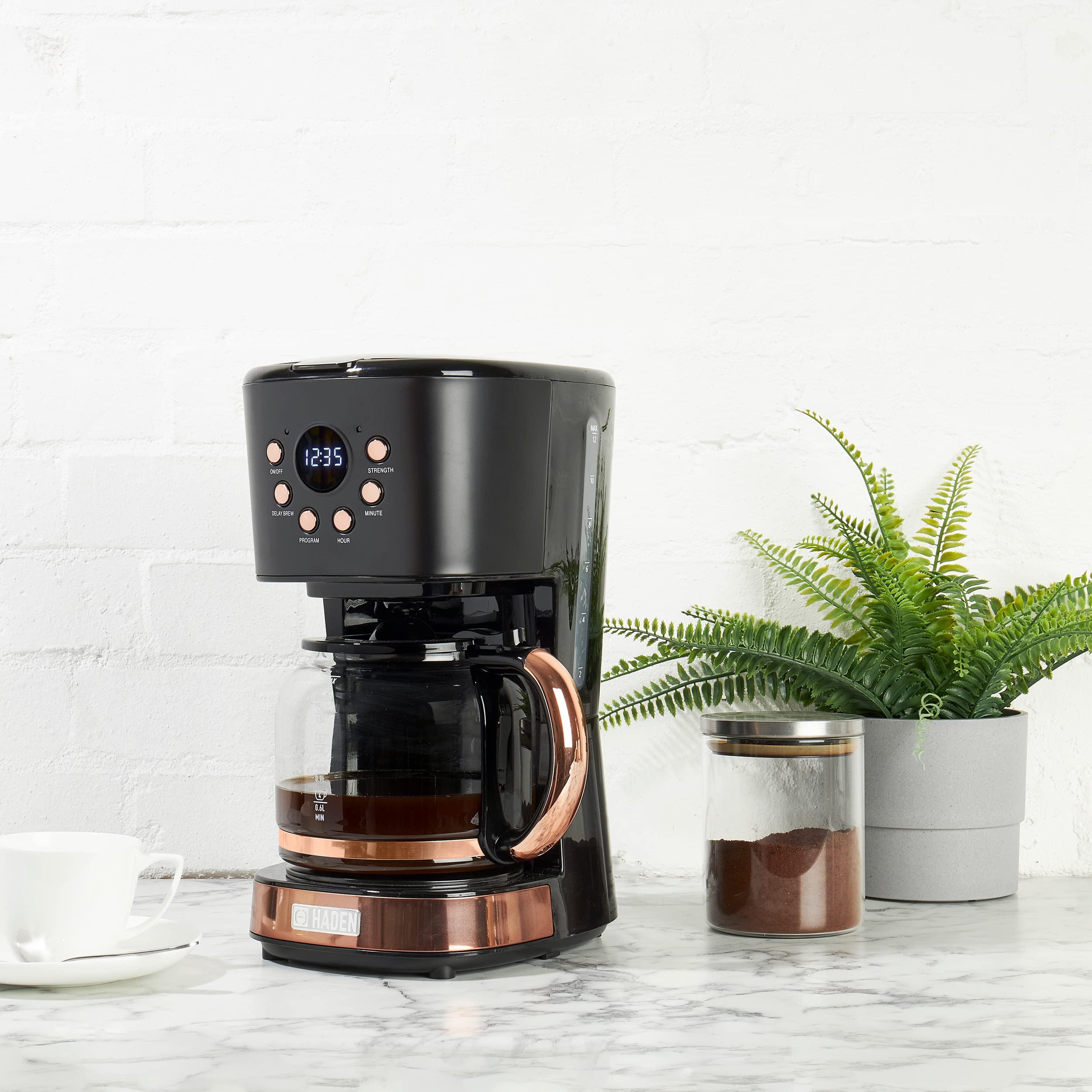 Haden Coffee Machine, 12 Cup Programmable Drip Coffee Maker With Auto Shut-Off Function And Reusable Washable Water Filter, Blac