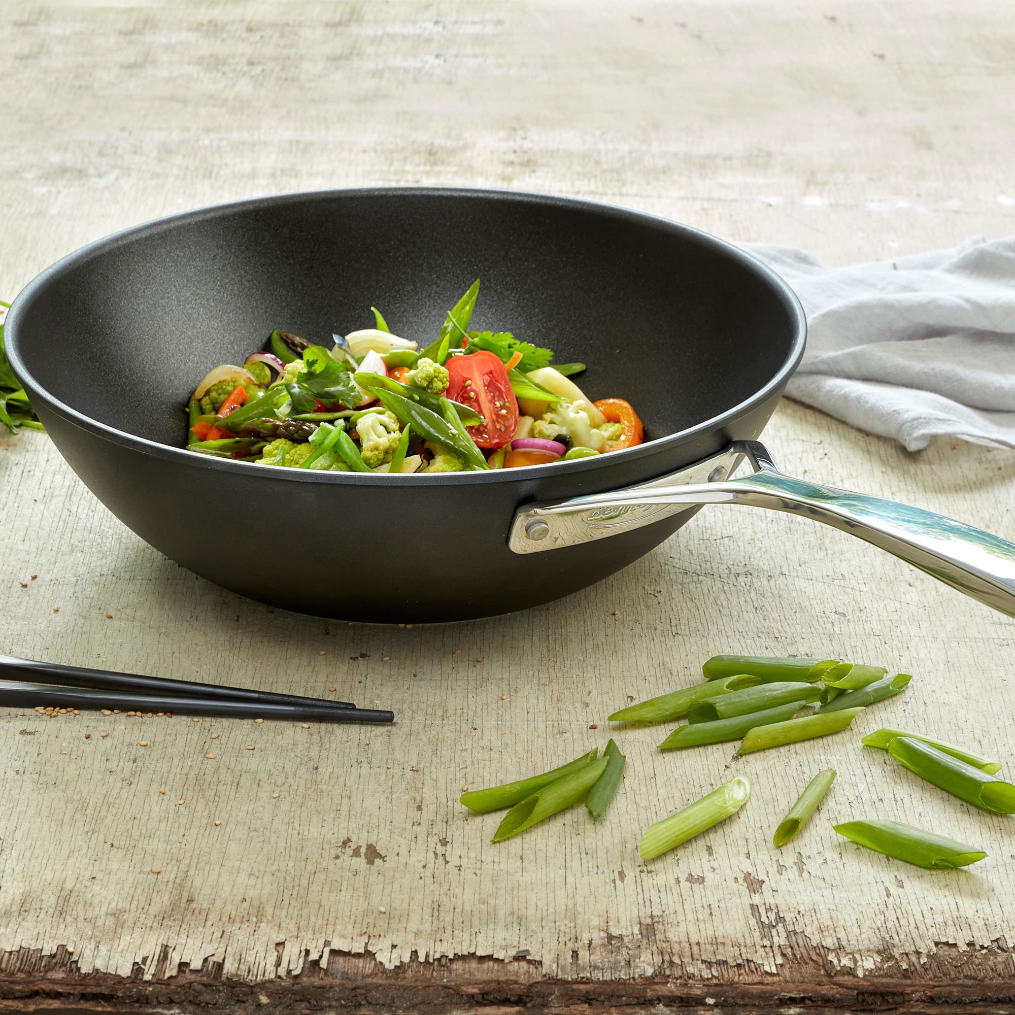 Demeyere Alupro 3.2-Qt Aluminum Nonstick Perfect Pan
