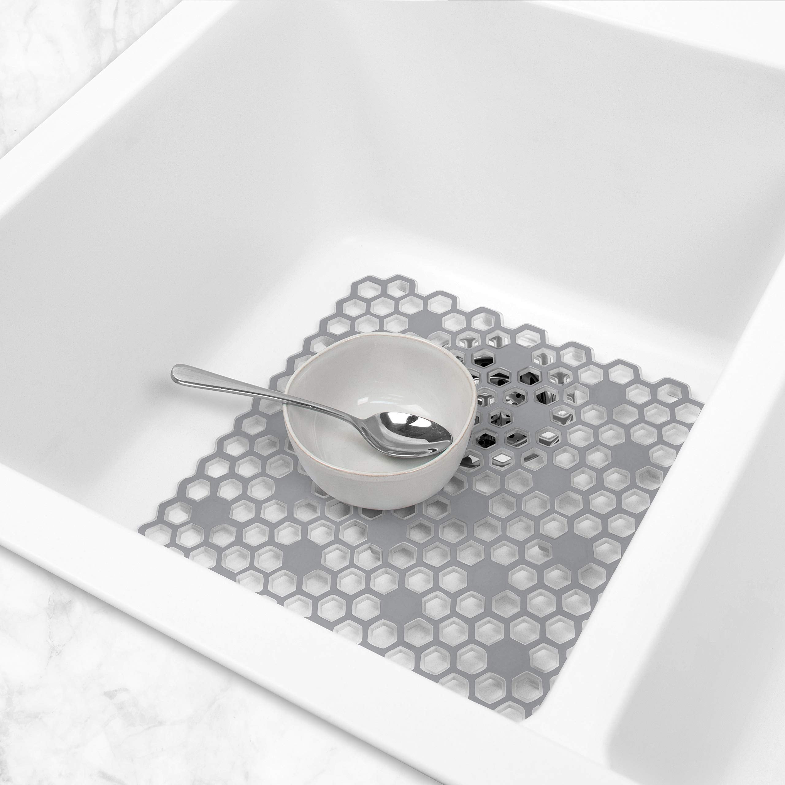 Spectrum Diversified Hexa Small Raised Feet Quick-Drying, Heavy-Duty Protector With Non-Slip Surface, Mat For Dual Sinks, Frost/