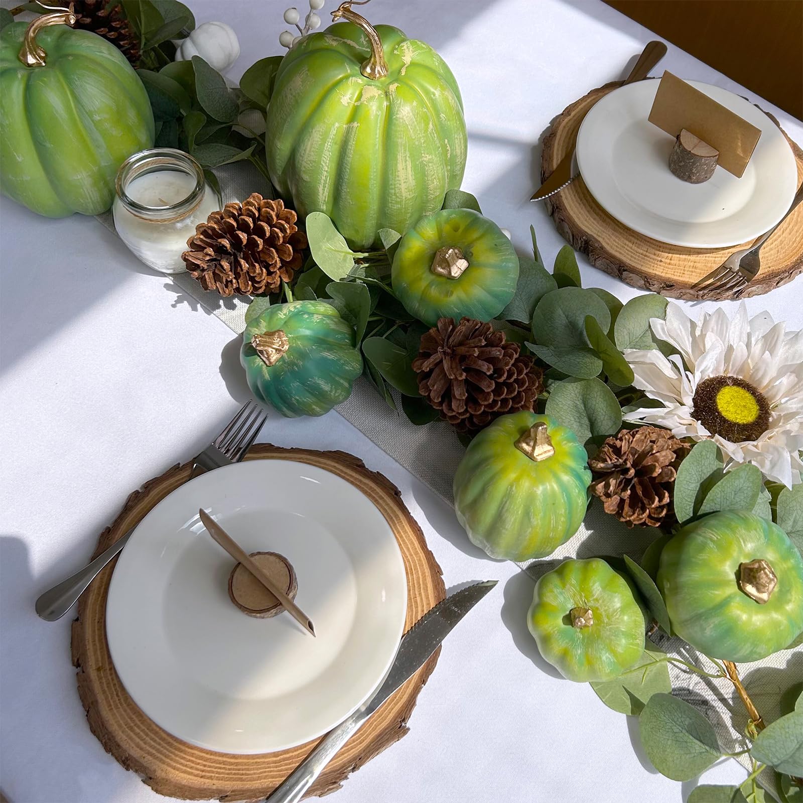 Winlyn 7 Pcs Assorted Green Artificial Pumpkins Harvest Pumpkins Deep Green Decorative Foam Pumpkins for Farmhouse Fall Wedding