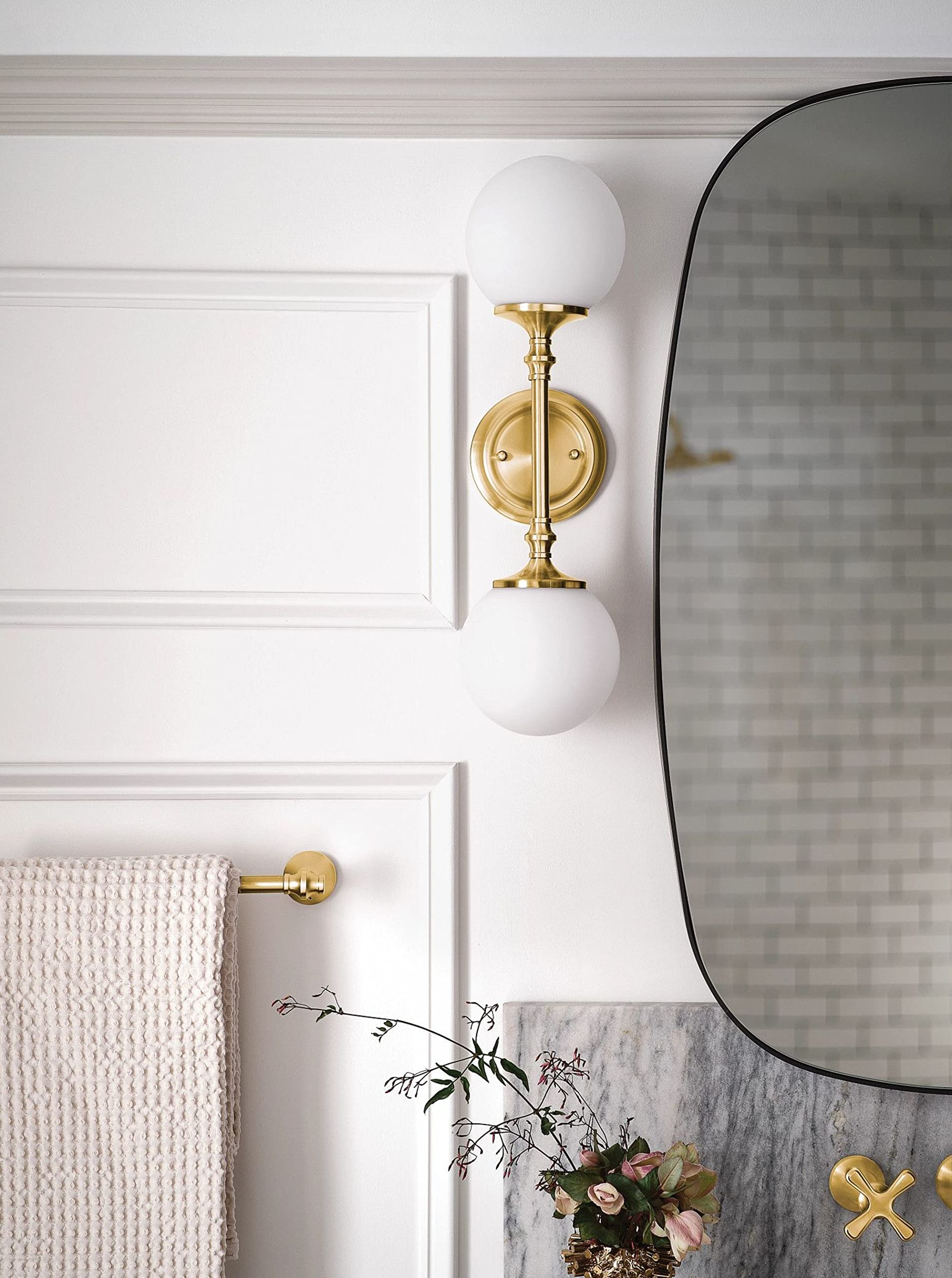 Moen Yb0524Bg Colinet 24-Inch Single -Towel Bar, Brushed Gold