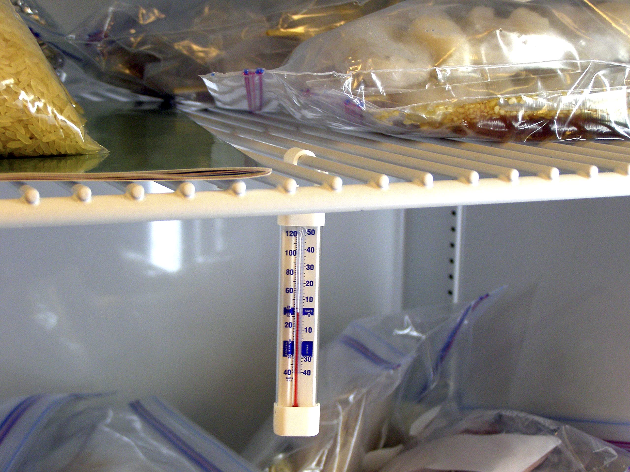 Cooper-Atkins 330-0-1 Refrigerator/Freezer Vertical Analog Glass Tube Thermometer