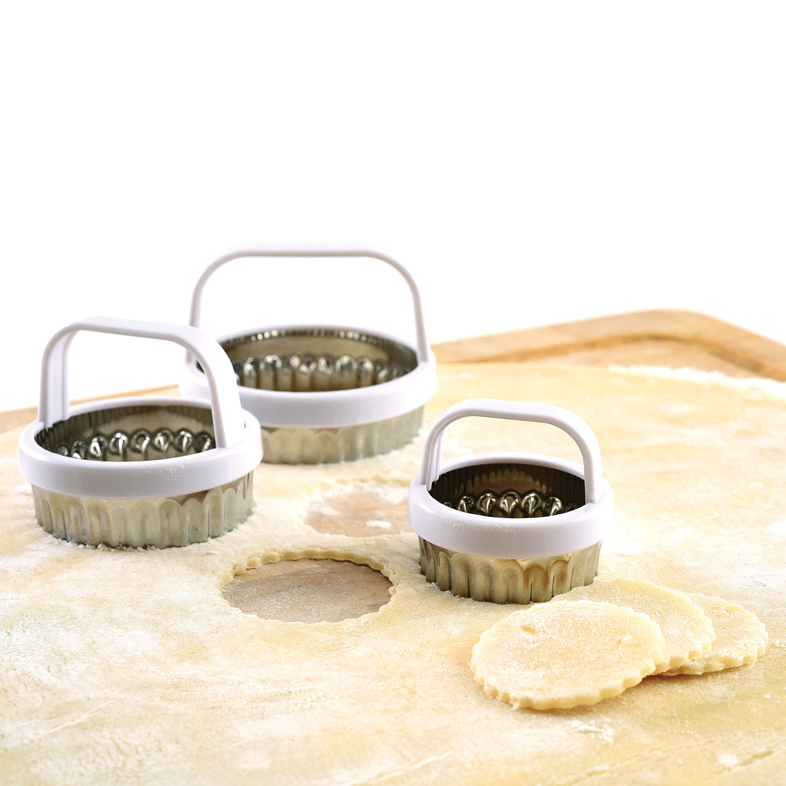 Norpro 3490, Metallic, Scallop Biscuit/Cookie Cutter, Set Of 3, One Size