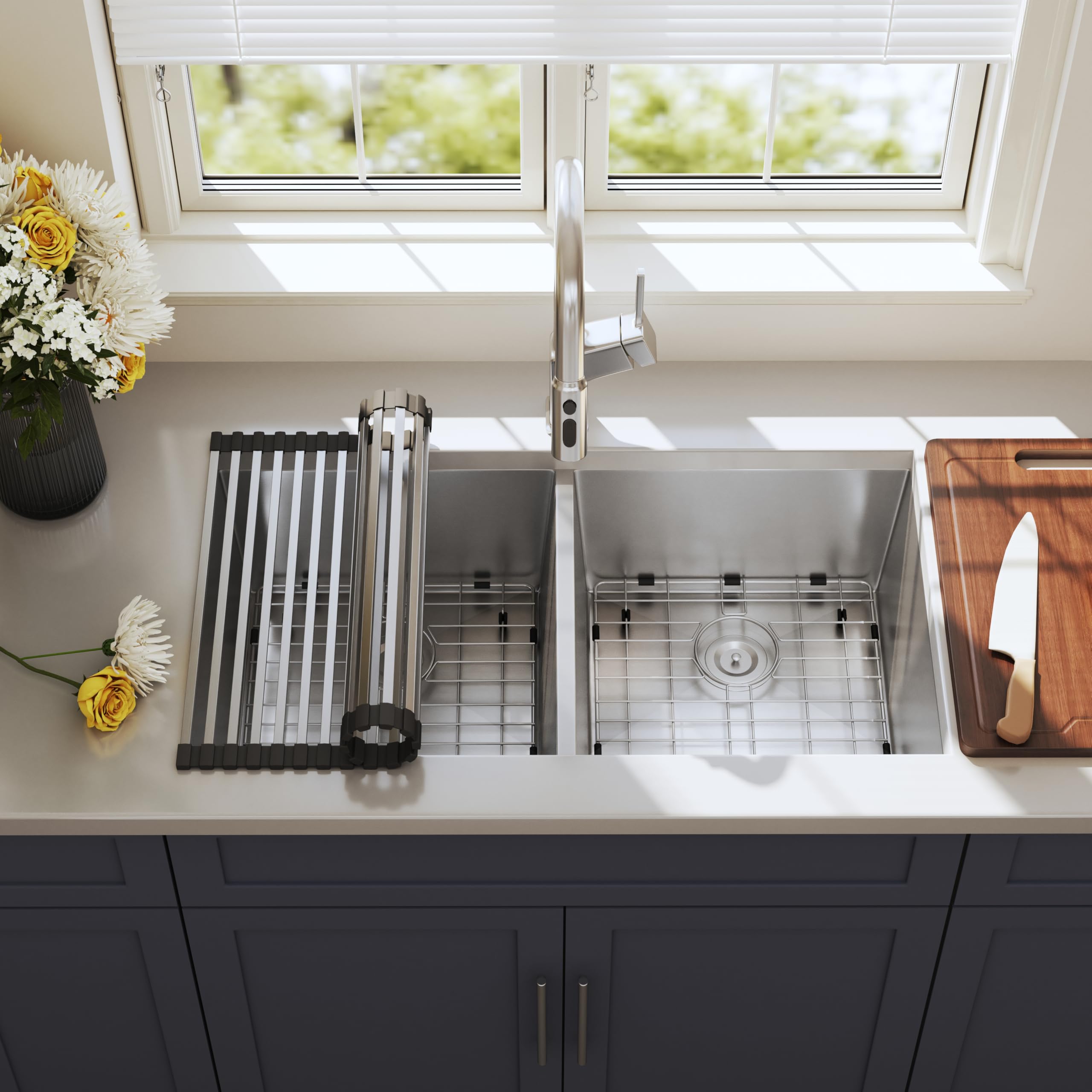 Blenzia 32 Inch Double Bowl Kitchen Sink Stainless Steel 16 Gauge Undermount Kitchen Sink 50/50 Equal Deep Sinks Strainer Is Inc