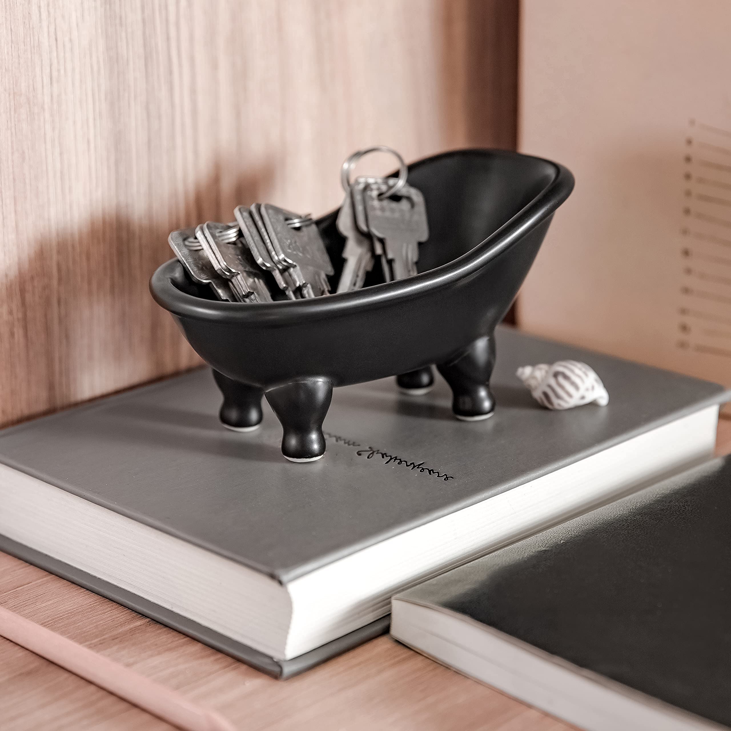 1Piece 5.6'' Black Ceramic Mini Bathtub Soap Dish Small Planter Makeup Organizer Container Hamster Bathtub (Black)