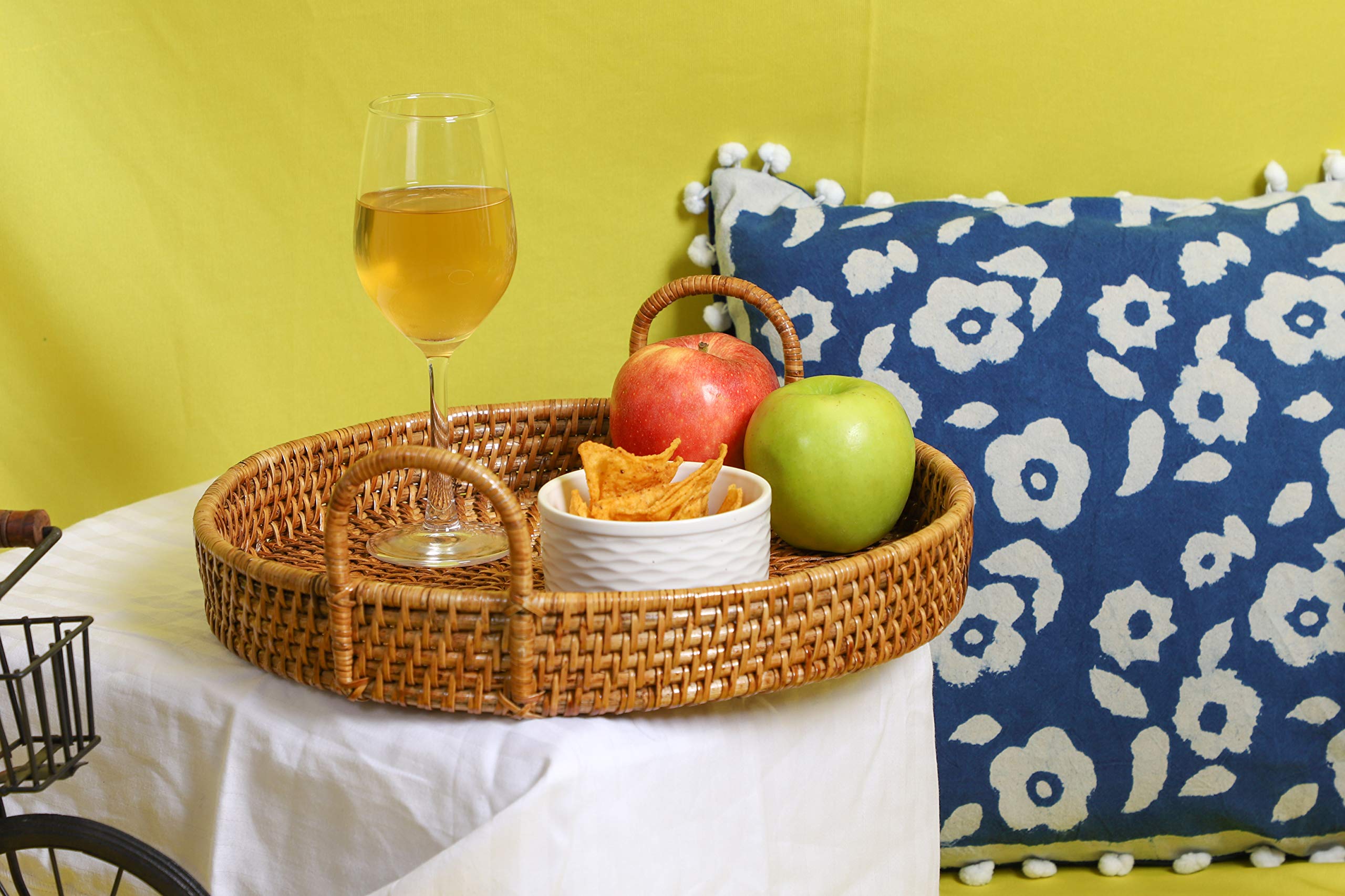 AKWAY Wicker Serving Tray Wooden Serving Tray For Home | Dining Table Decorative Round Shape Trays | Serving Tray For Party Gues