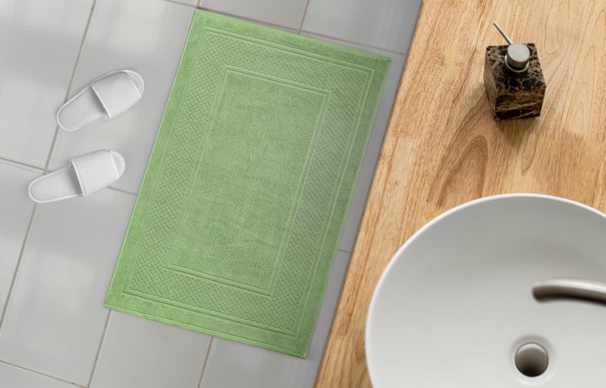 Avalon Bath Mats for Bathroom - Absorbent Bathroom Mats Quick Dry Bath Mat - 100% Cotton Bath Mats Soft Bathroom Floor Mat - Green Bath Mat Absorbent Bath Mat Set of 2 (22x34 Inches)