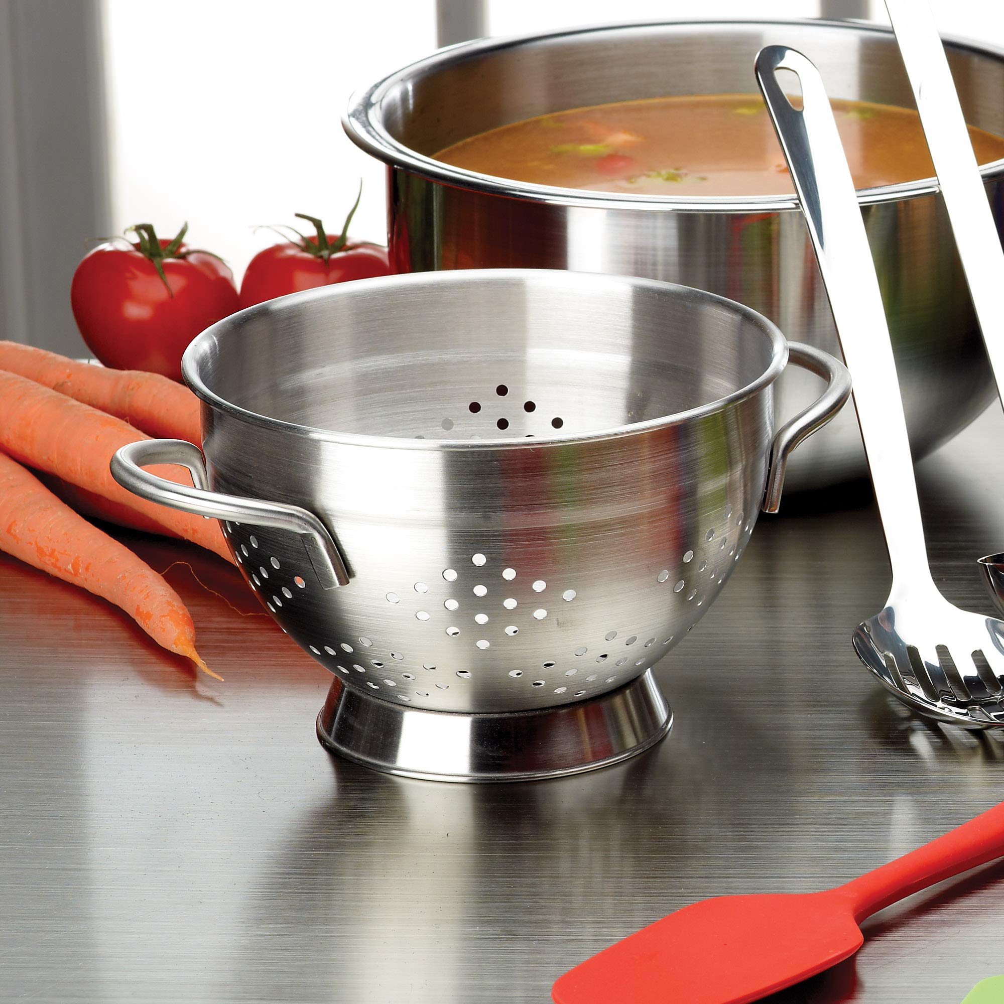 Hic Pierced Colander, 18/8 Stainless Steel, 2-Quart Capacity