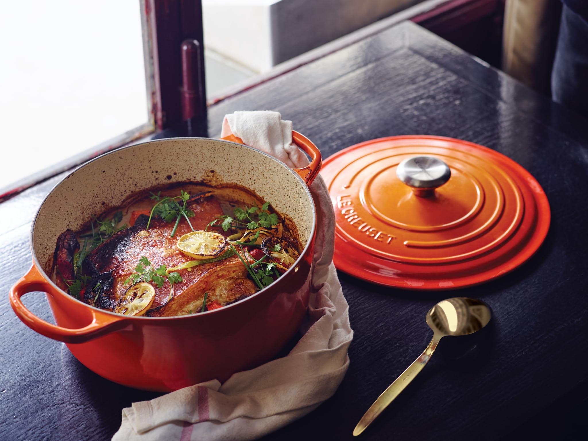 Le Creuset Enameled Cast Iron Signature Round Dutch Oven, 2 Qt., Flame