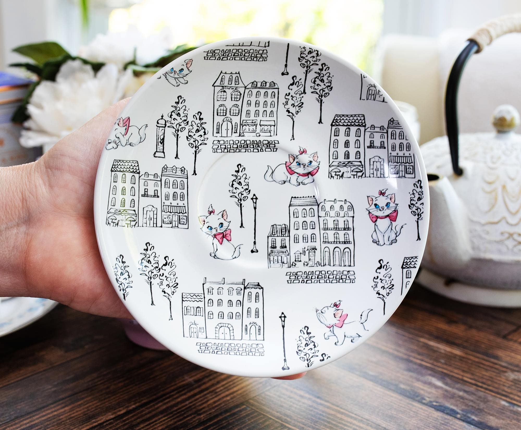 Disney The Aristocats 12-Ounce Ceramic Teacup And Saucer Set | Tea Party Gift Set For Coffee, Espresso