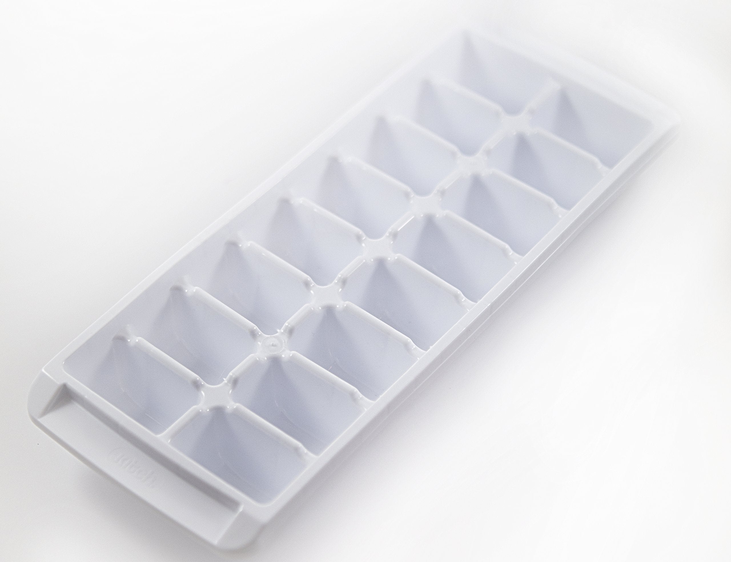 Kitch Easy Release White Ice Cube Tray, 16 Cube Trays (Pack Of 4) (4 Pack - 64 Cubes)